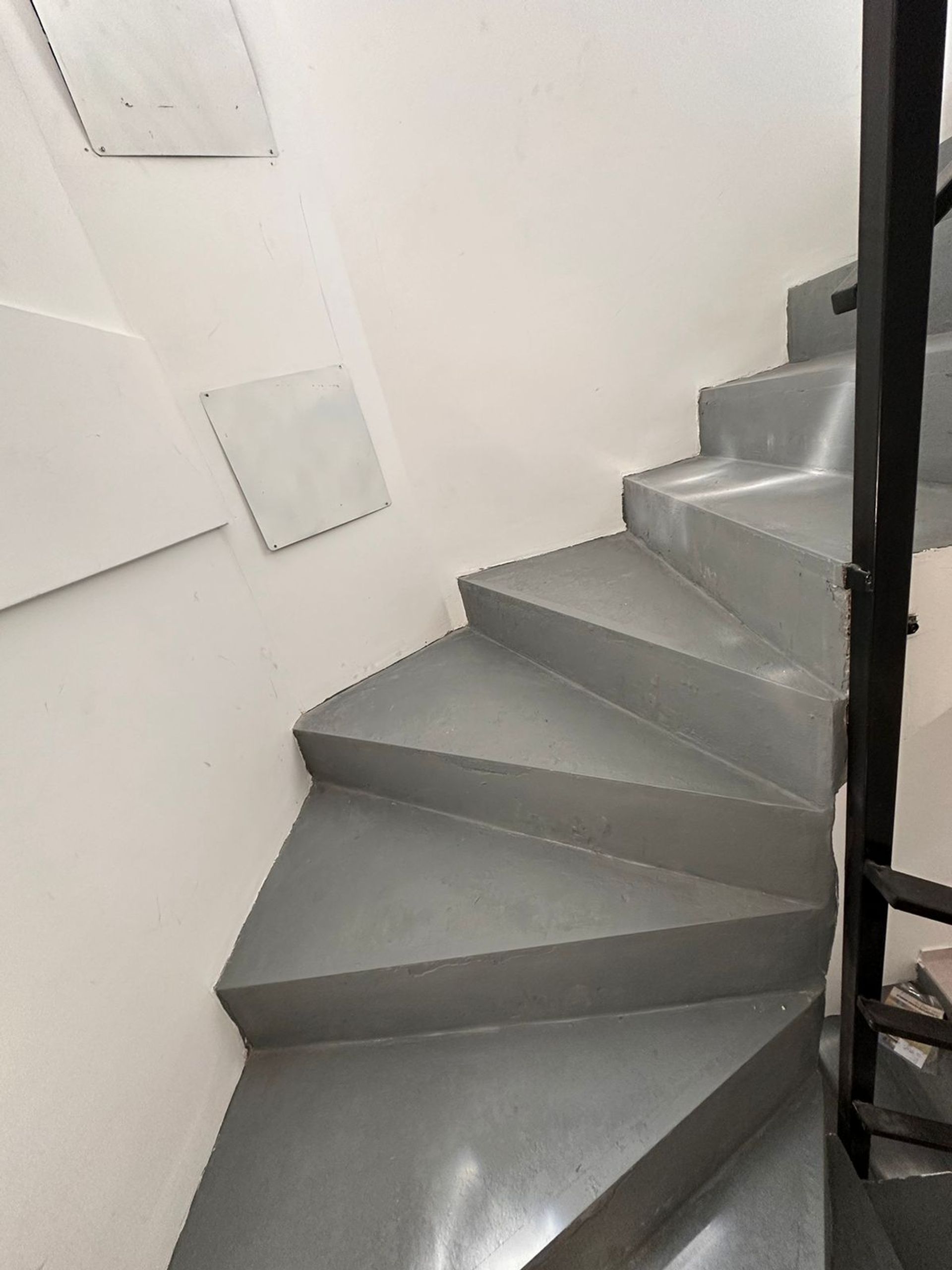 VENTA MONOAMBIENTE NUEVO CON BALCON EN BANFIELD - 13