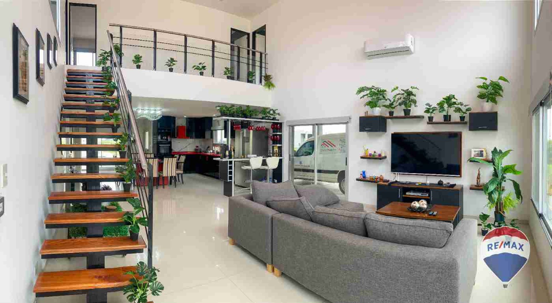 CASA 5 AMBIENTES PISCINA CLIMATIZADA CANNING - 4