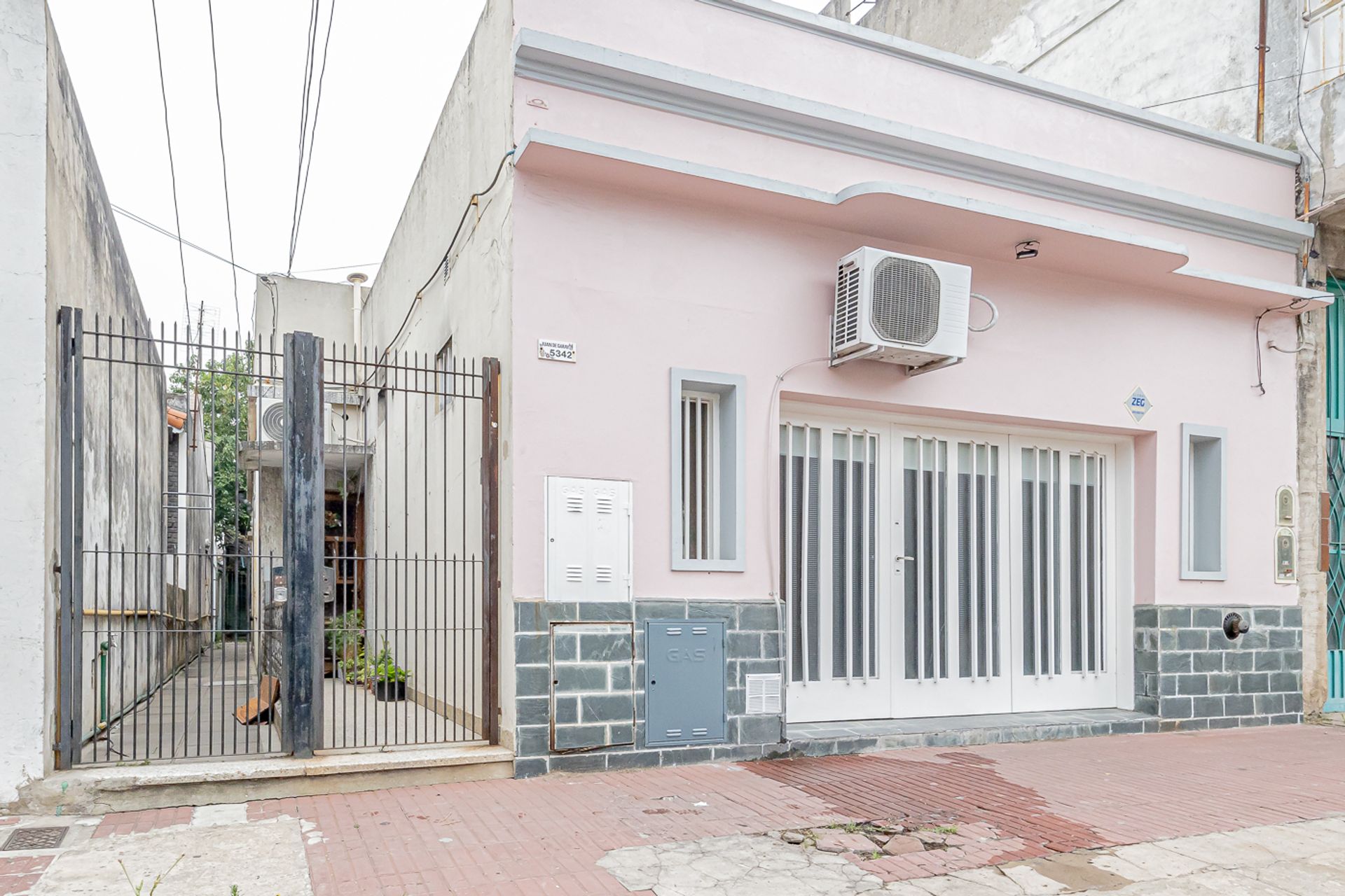 Casa en Venta en Tres de Febrero, G.B.A. Zona Oeste