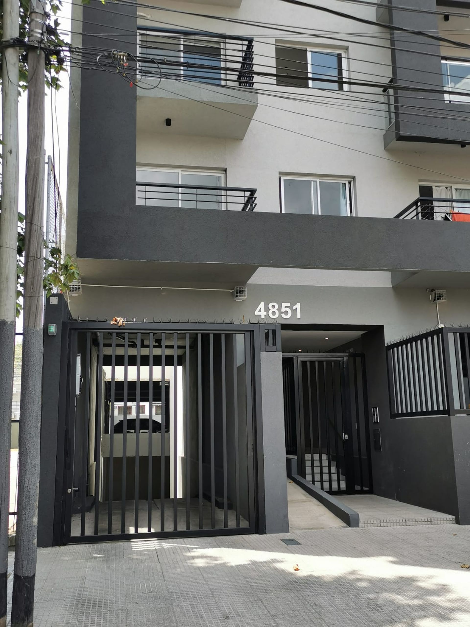 Cochera en Venta en Tres de Febrero, G.B.A. Zona Oeste