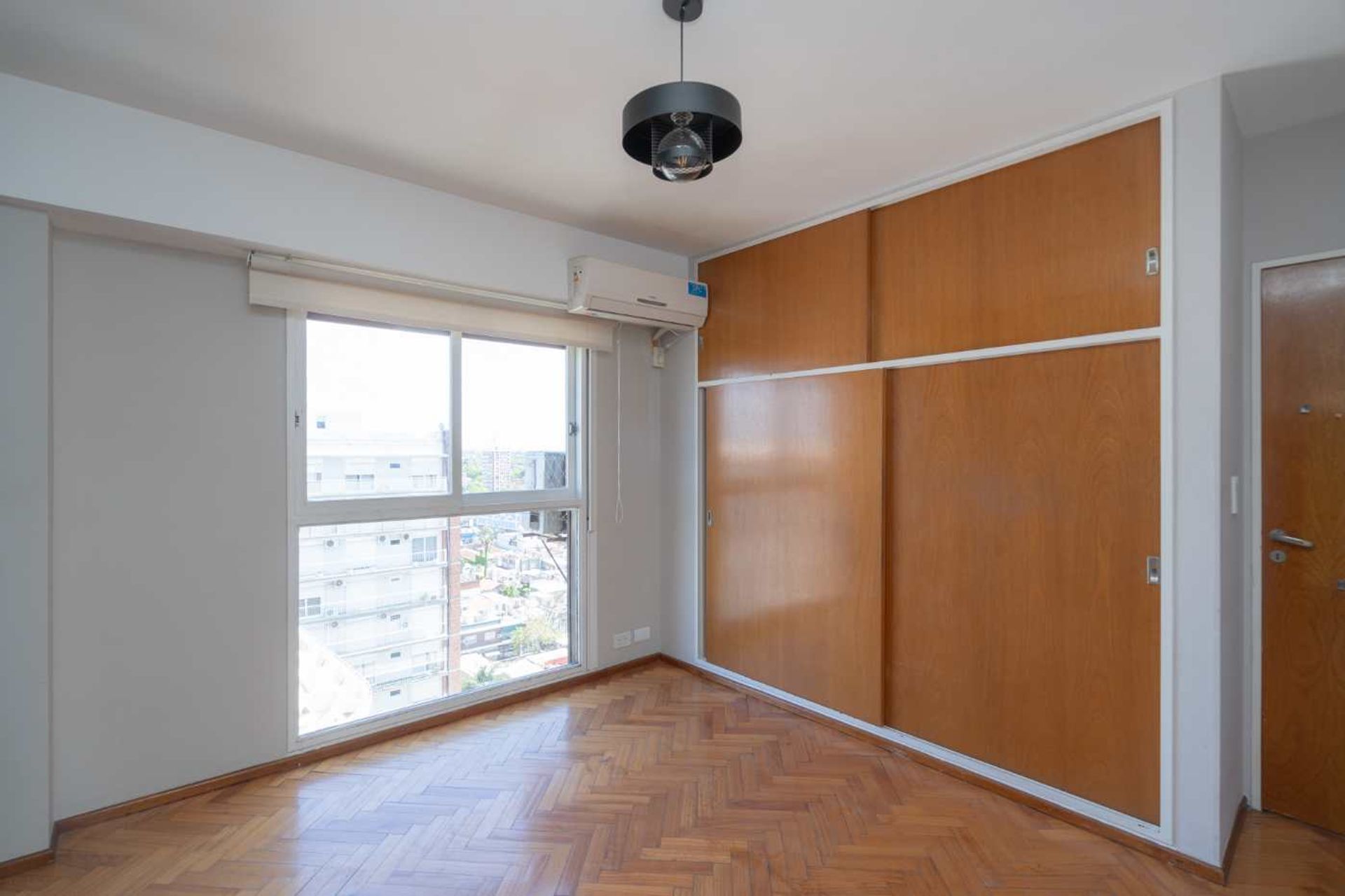 DEPTO EN VENTA CUATRO AMB. MARTINEZ , CON RENTA - 16