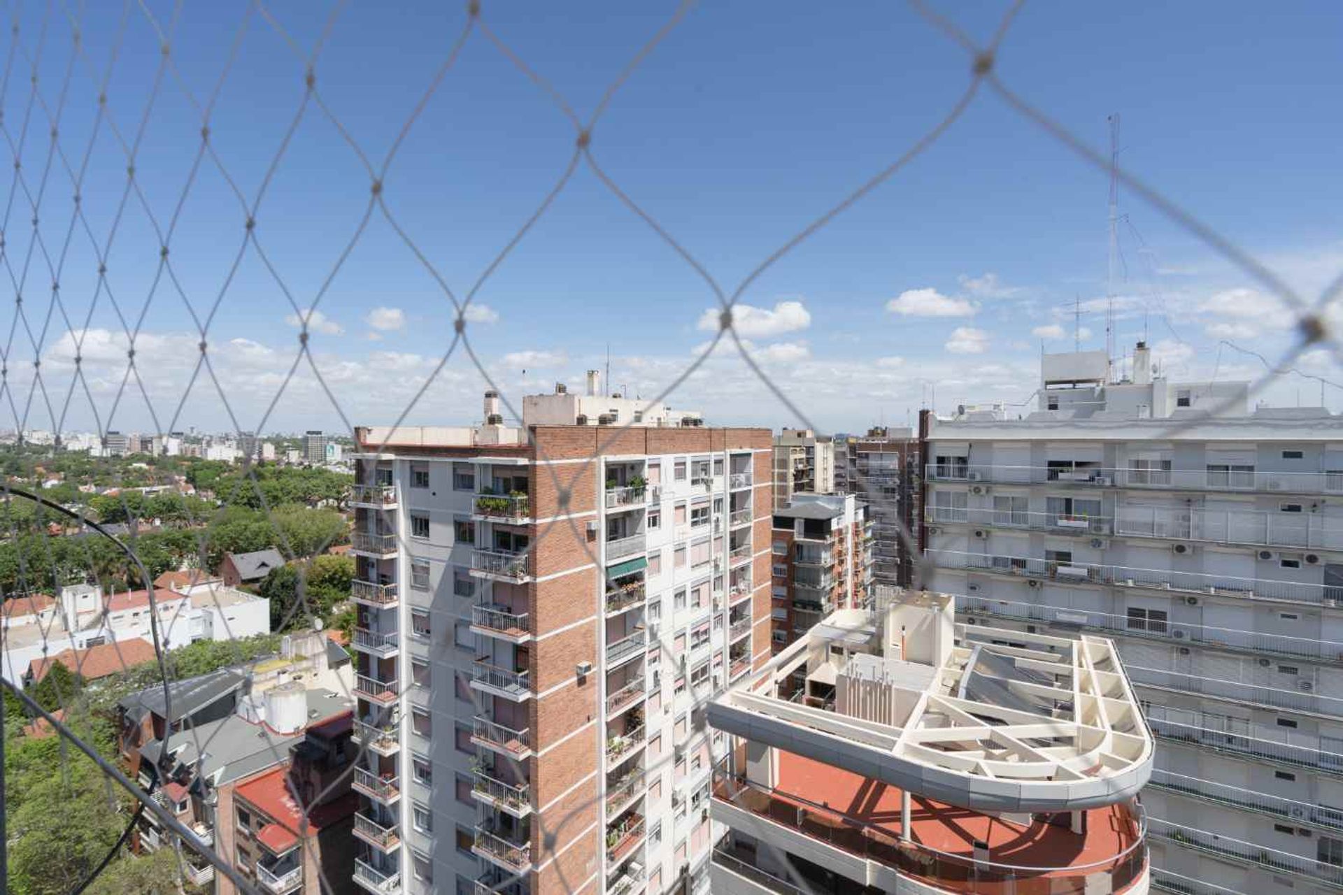 DEPTO EN VENTA CUATRO AMB. MARTINEZ , CON RENTA - 15