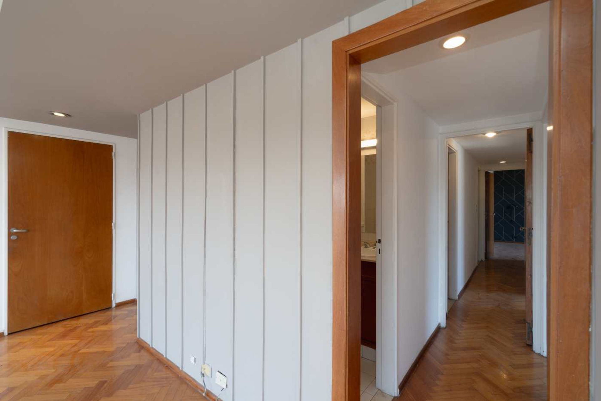 DEPTO EN VENTA CUATRO AMB. MARTINEZ , CON RENTA - 11