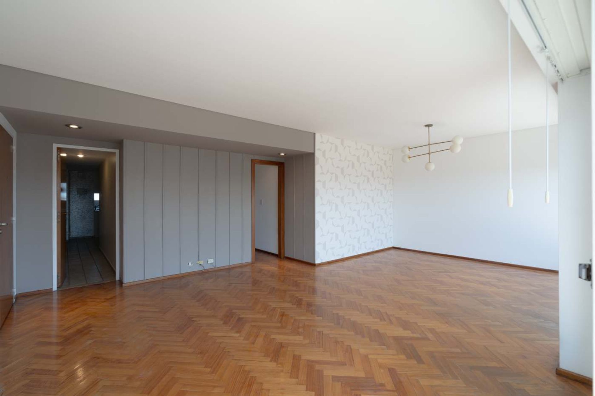 DEPTO EN VENTA CUATRO AMB. MARTINEZ , CON RENTA - 3