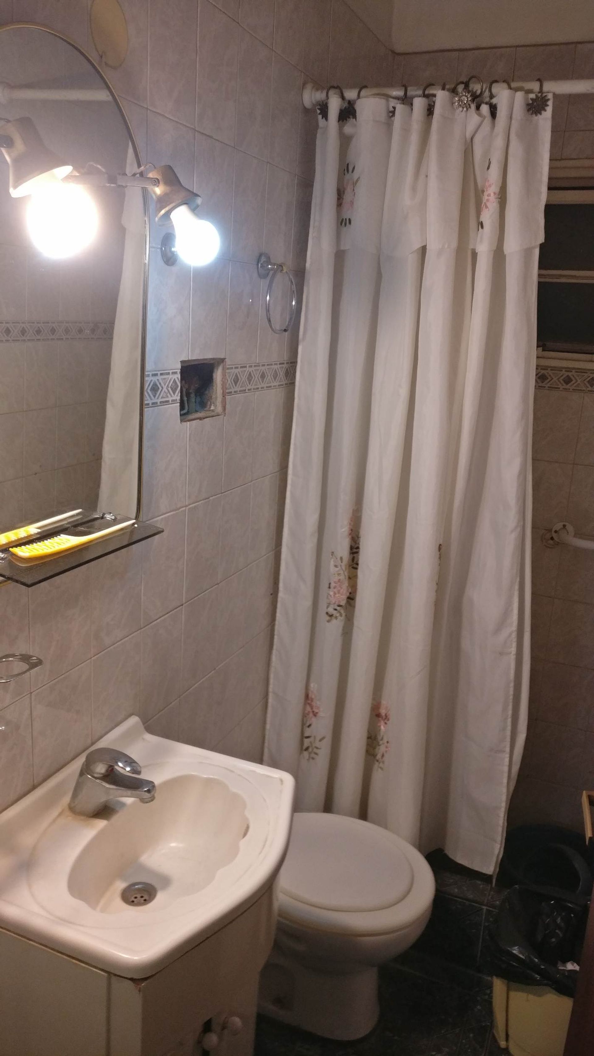 CASA GRANDE EN VENTA EN JOSE C PAZ QUINCHO CERRAD - 15
