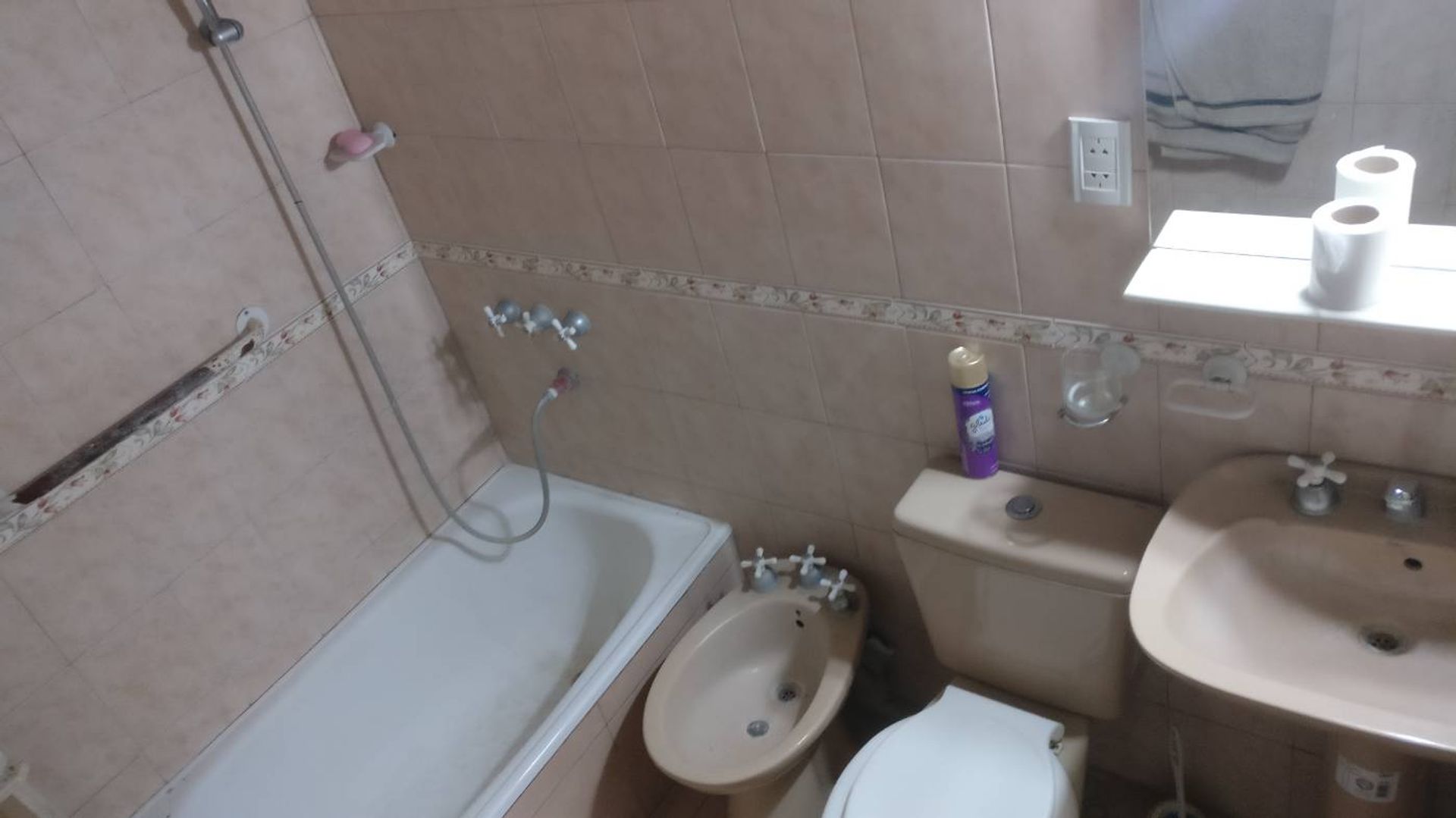 CASA GRANDE EN VENTA EN JOSE C PAZ QUINCHO CERRAD - 10