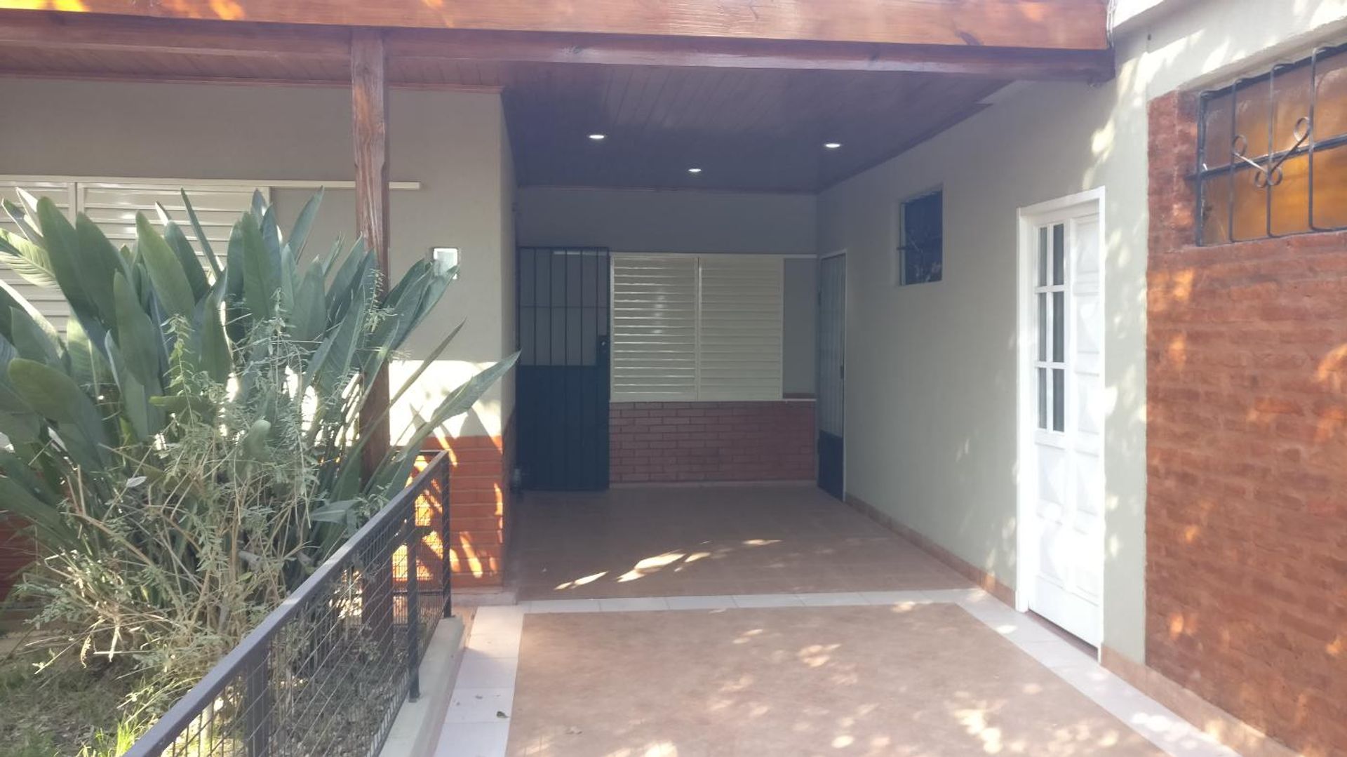 CASA GRANDE EN VENTA EN JOSE C PAZ QUINCHO CERRAD - 18
