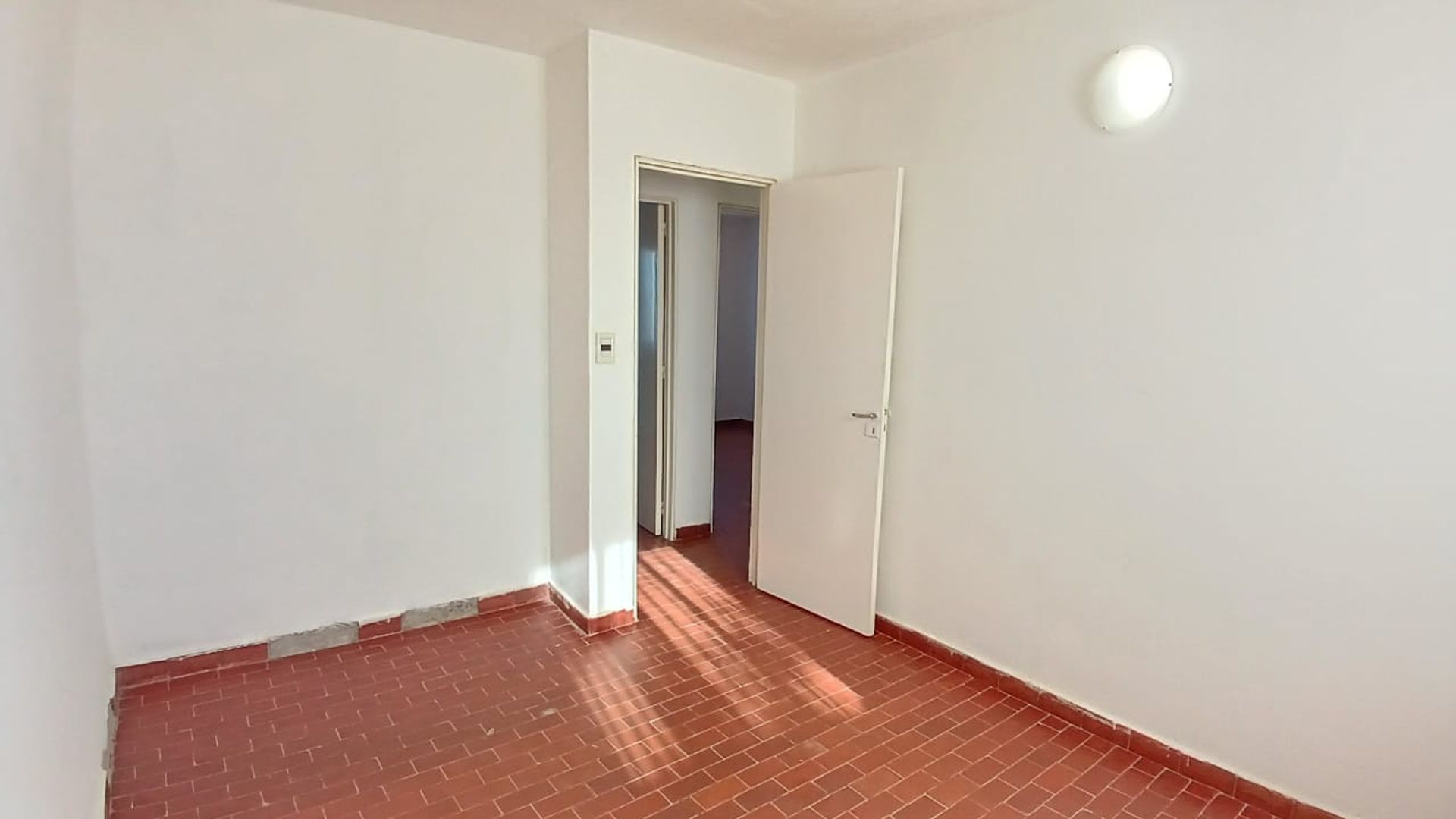 VENTA DEPARTAMENTO EN PARQUE INDUSTRIAL - 4
