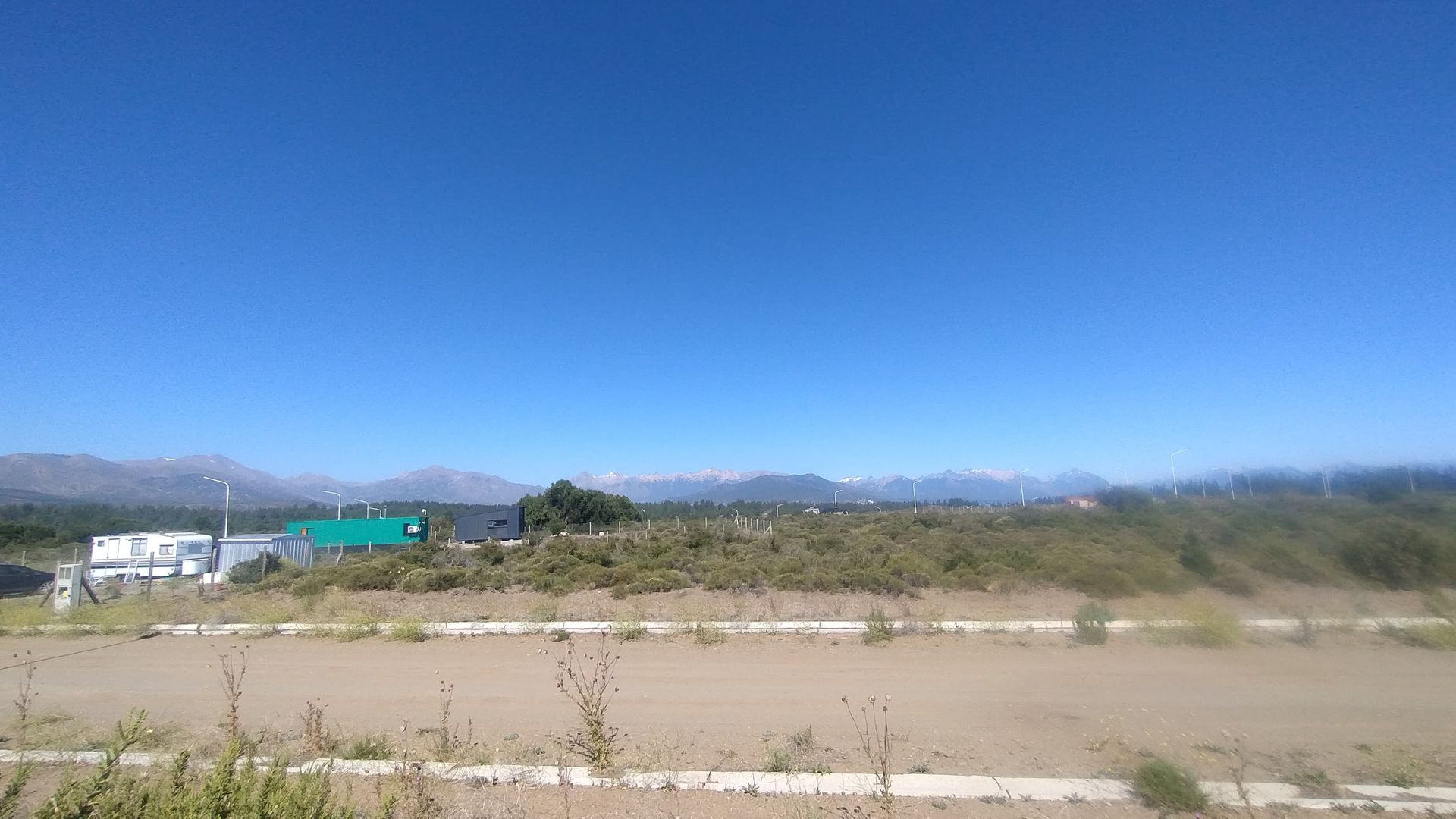 Lote plano con vista a los cerros en Bariloche - 1