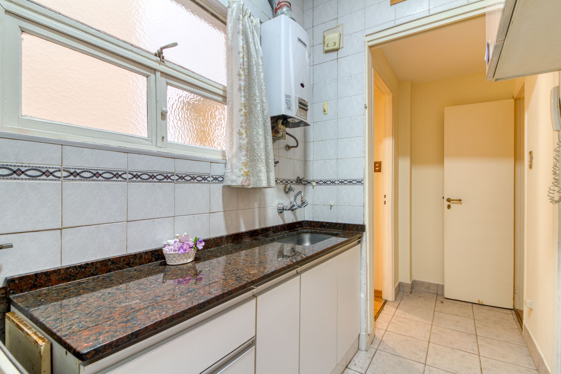 Venta Depto 3 amb. con dependencia Exc. ubicaci&oacute;n - 20
