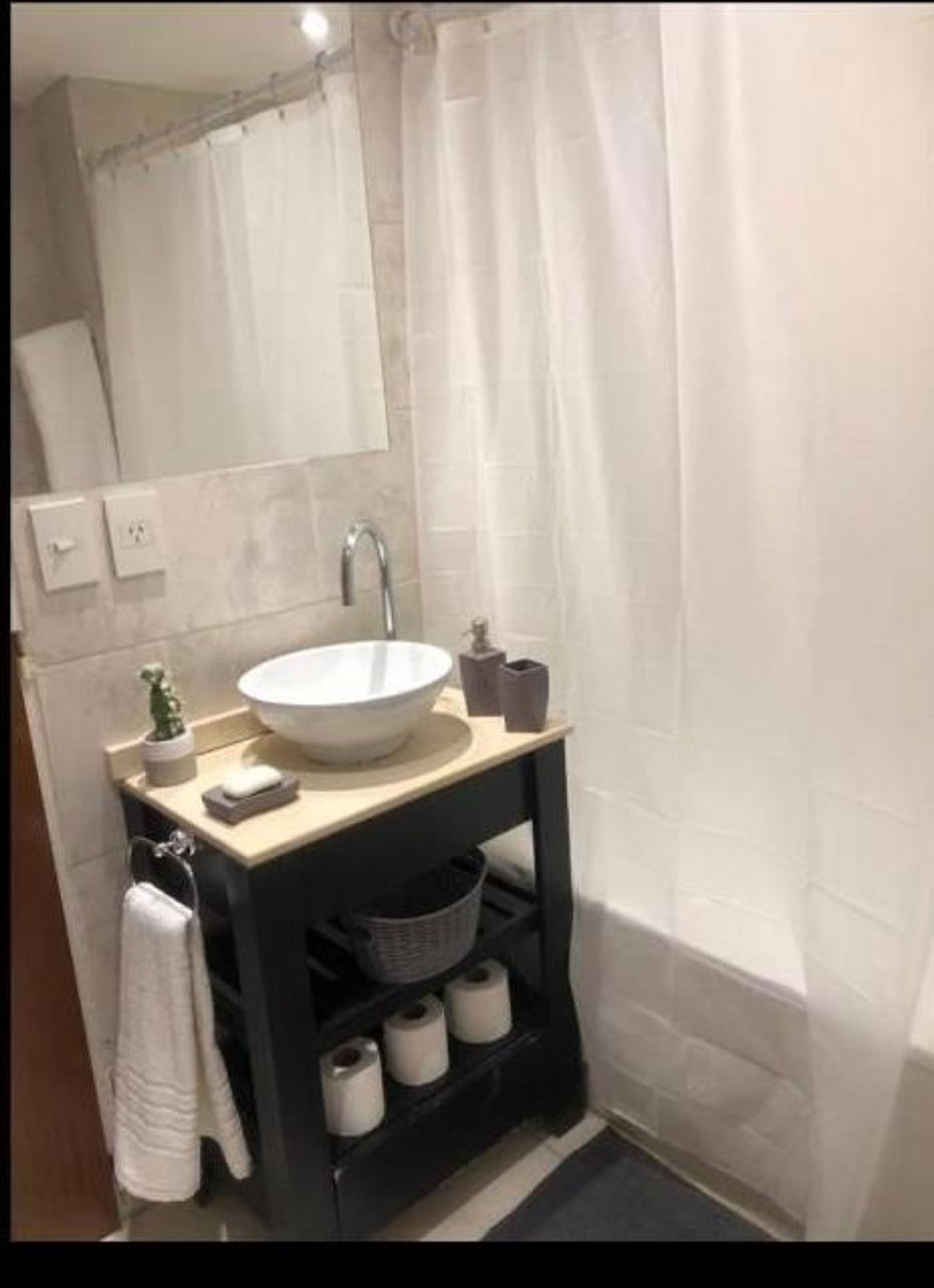 Venta Monoambiente reciclado con balcón, amenities - 9