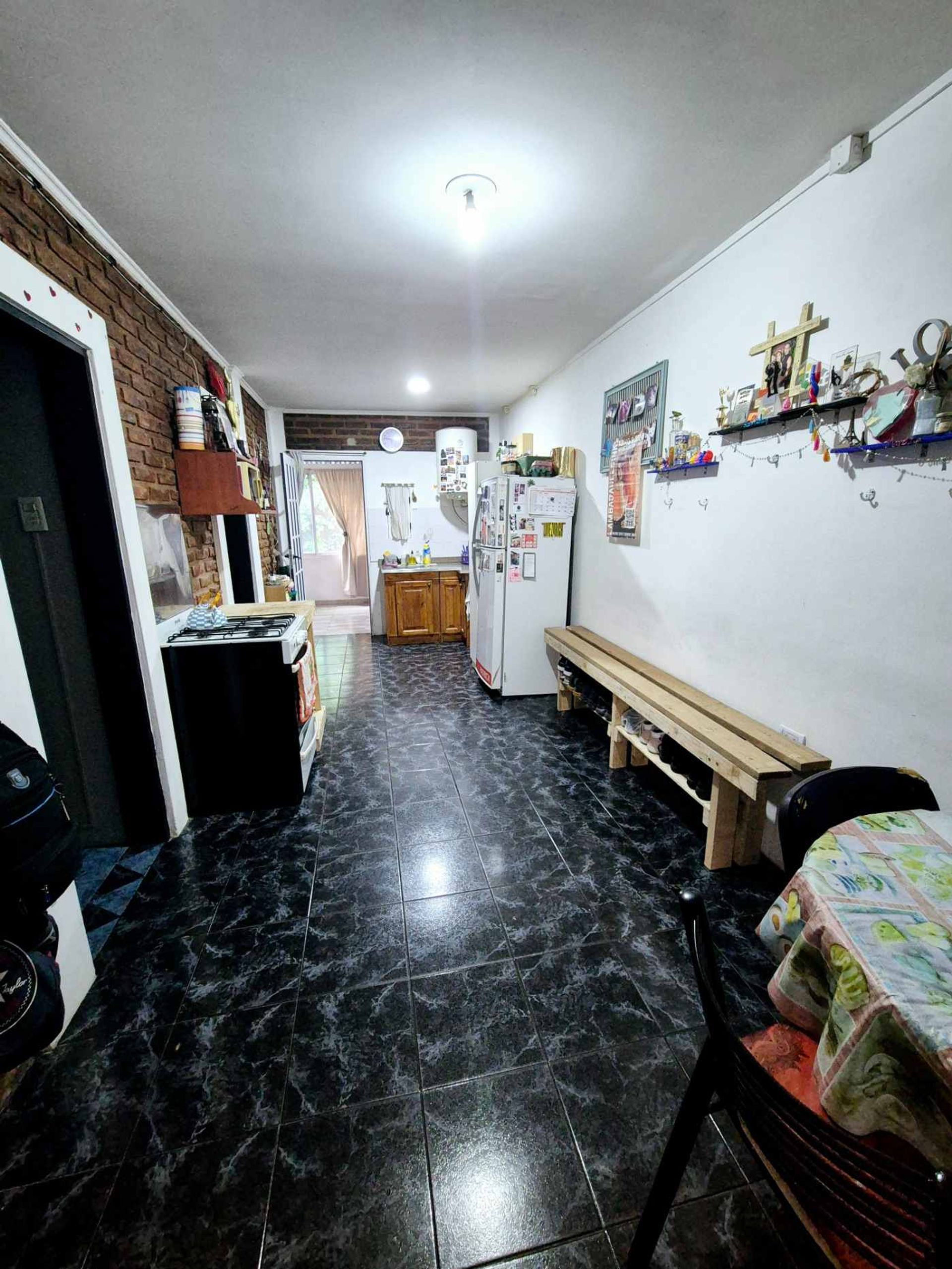 VENTA CASA+DEPTO+PATIO+QUINCHO (MULTIFAMILIAR) — foto 11