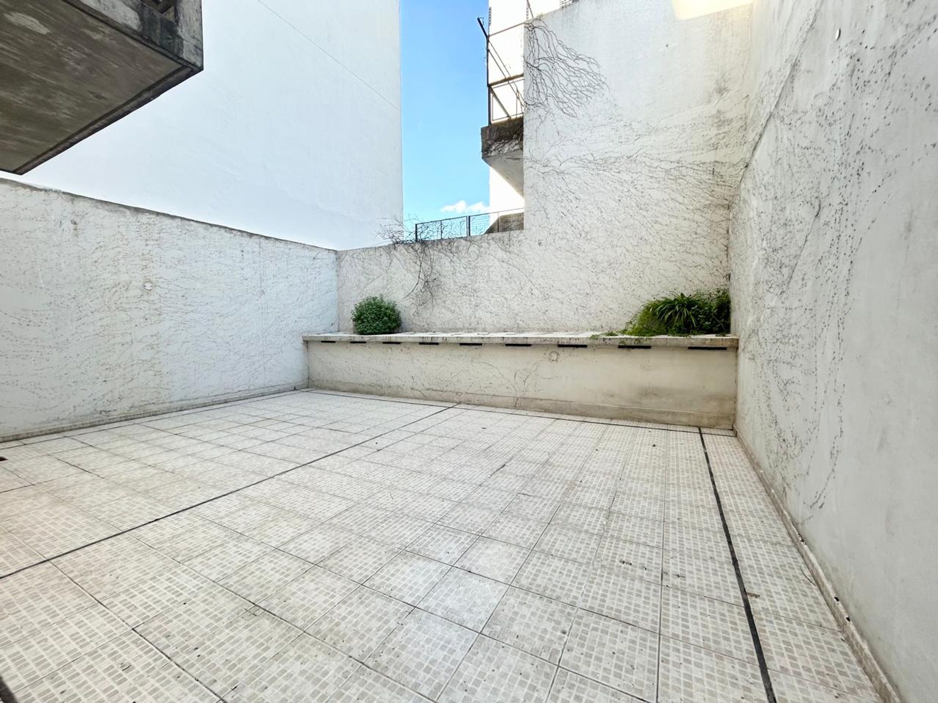 VENTA MONOAMBIENTE DIVISIBLE PATIO COLEGIALES - 6