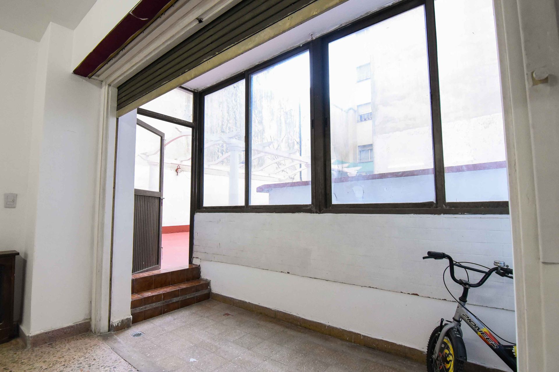VENTA SEMIPISO 4 AMBIENTES CON PATIO EN BALVANERA - 11