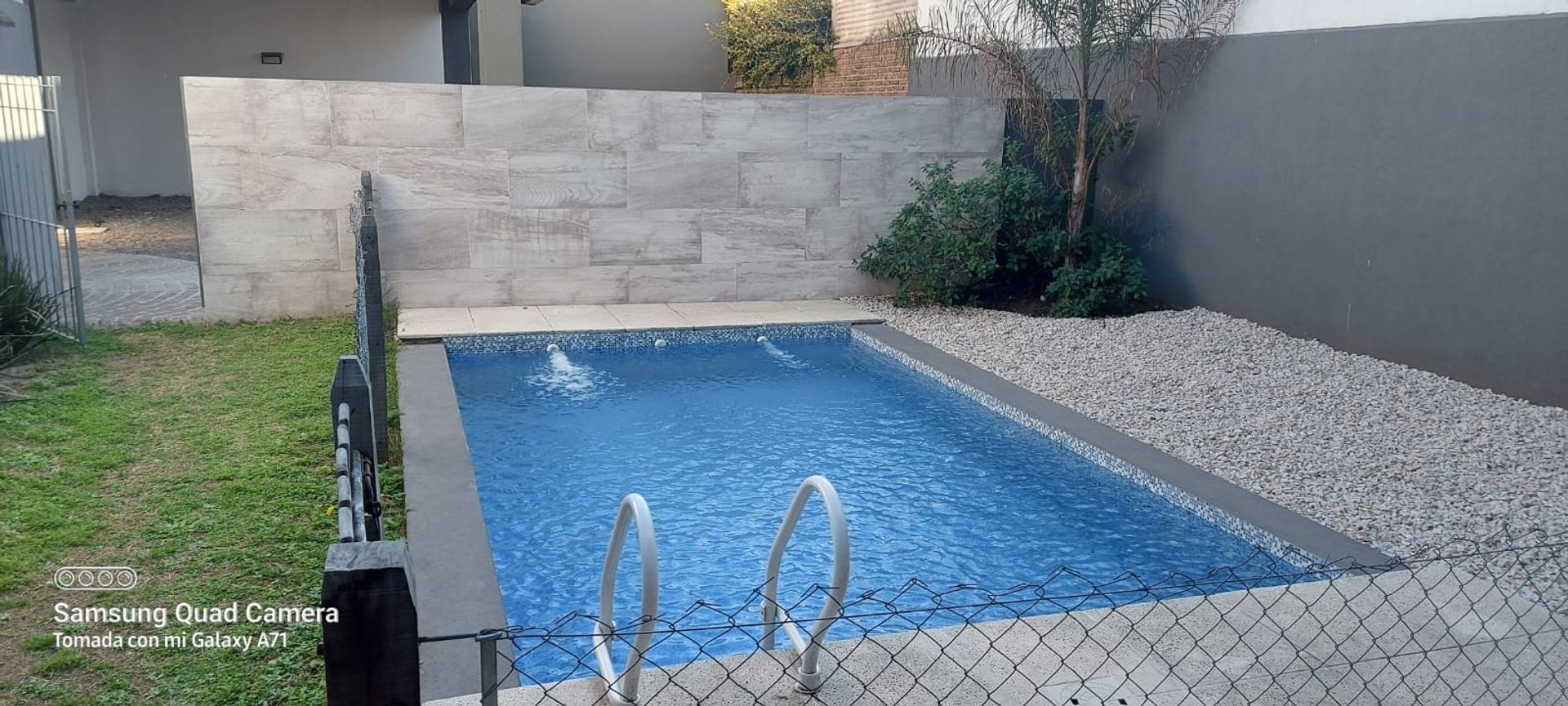 VENTA DTO. DE 2 AMB BERNAL CENTRO CON PISCINA - 8