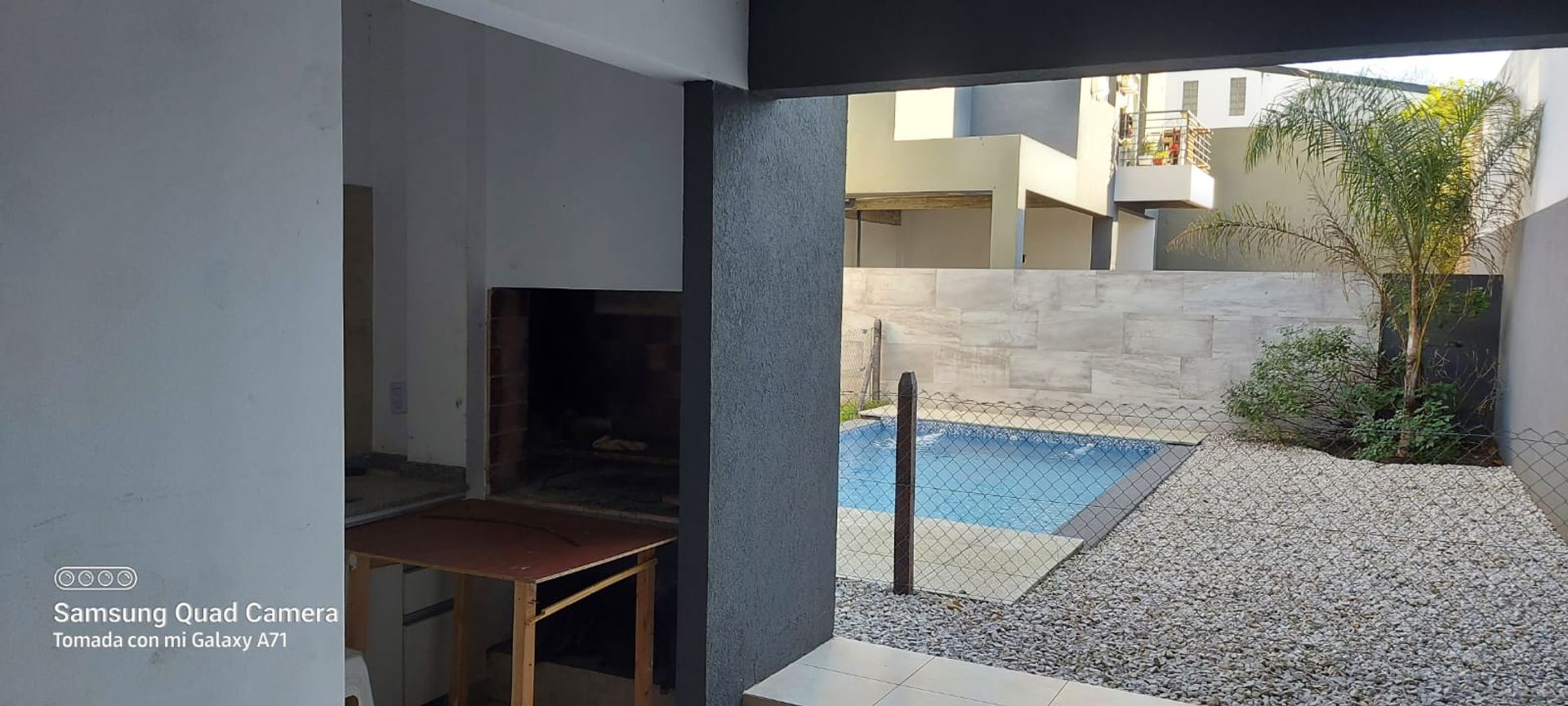 VENTA DTO. DE 2 AMB BERNAL CENTRO CON PISCINA - 10
