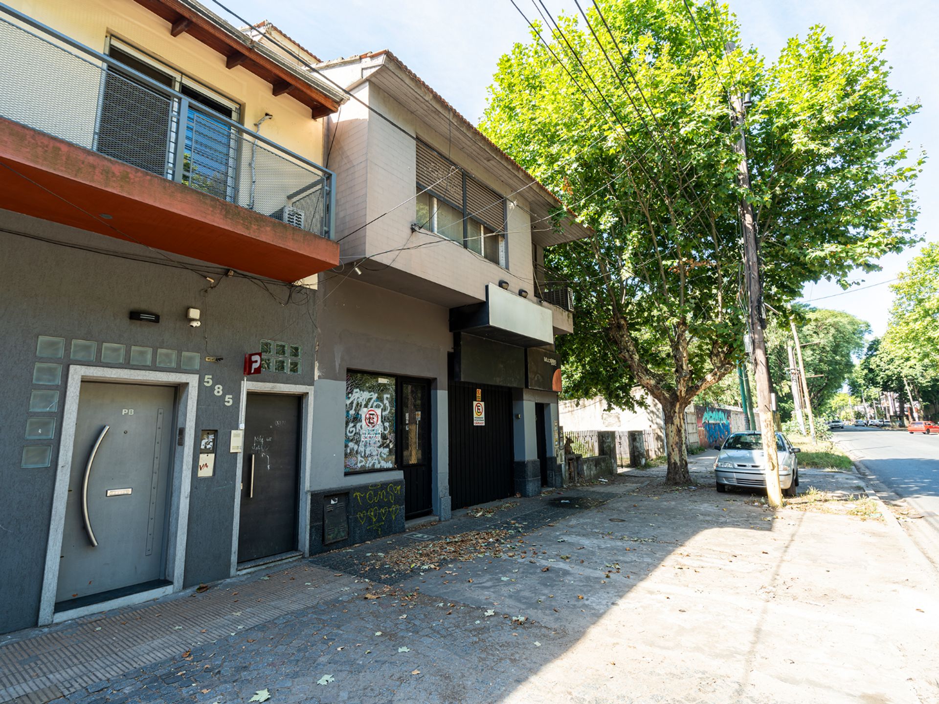 VENTA CASA PA CON COCHERA , LOCAL Y TALLER QUILMES - 4