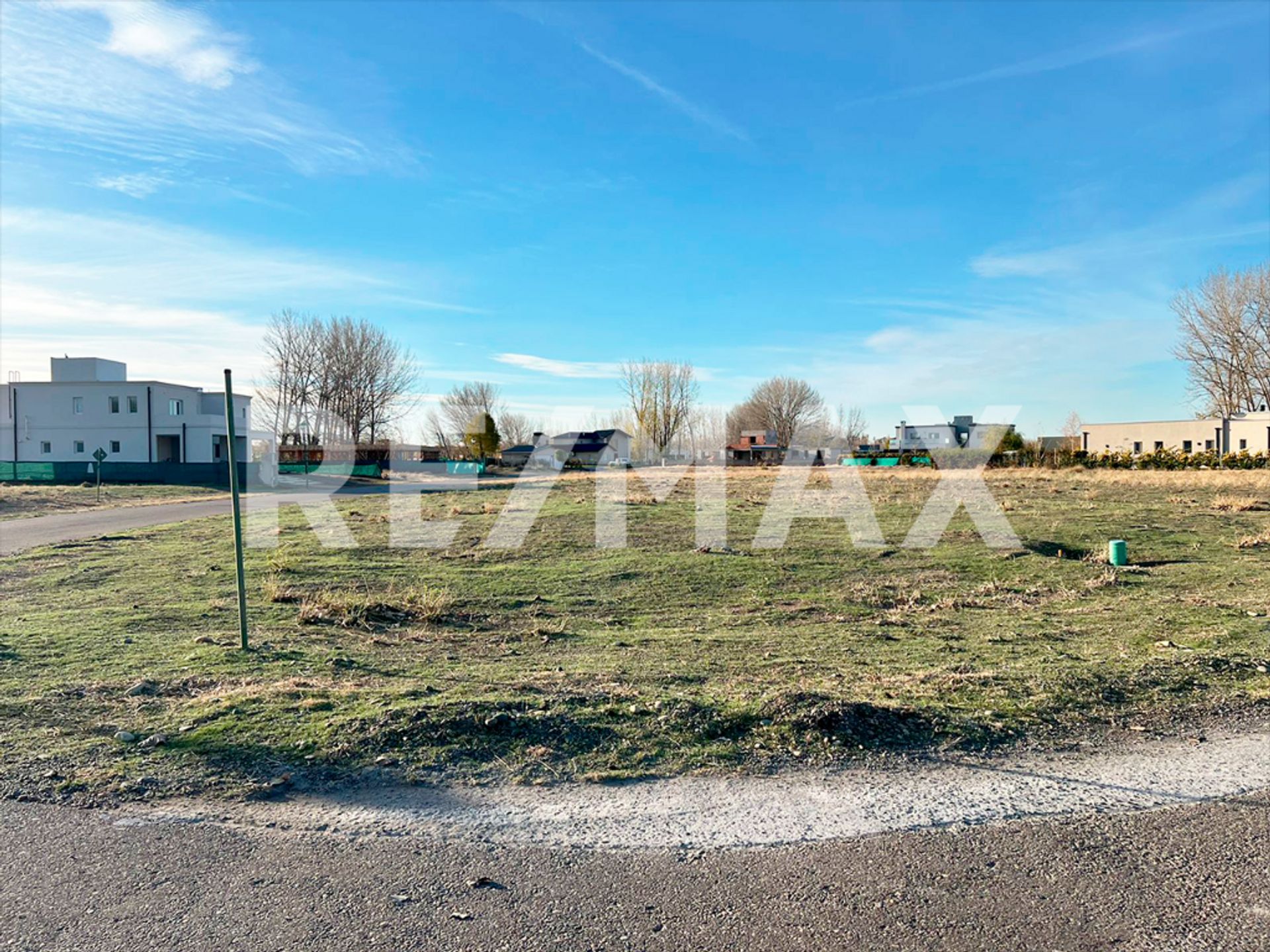 VENTA- TERRENO UF 447| B° Los Canales de Plottier - 2