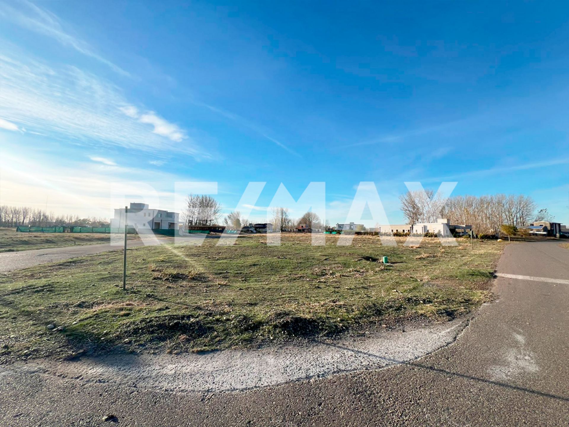 VENTA- TERRENO UF 447| B° Los Canales de Plottier - 3