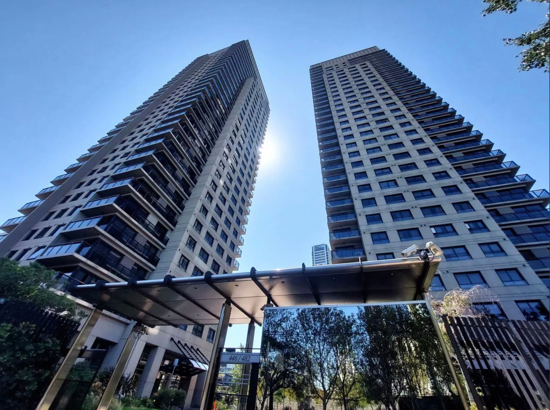 EDIFICIO VIEW 3 AMBIENTES 2 DORM EN SUITE P. ALTO