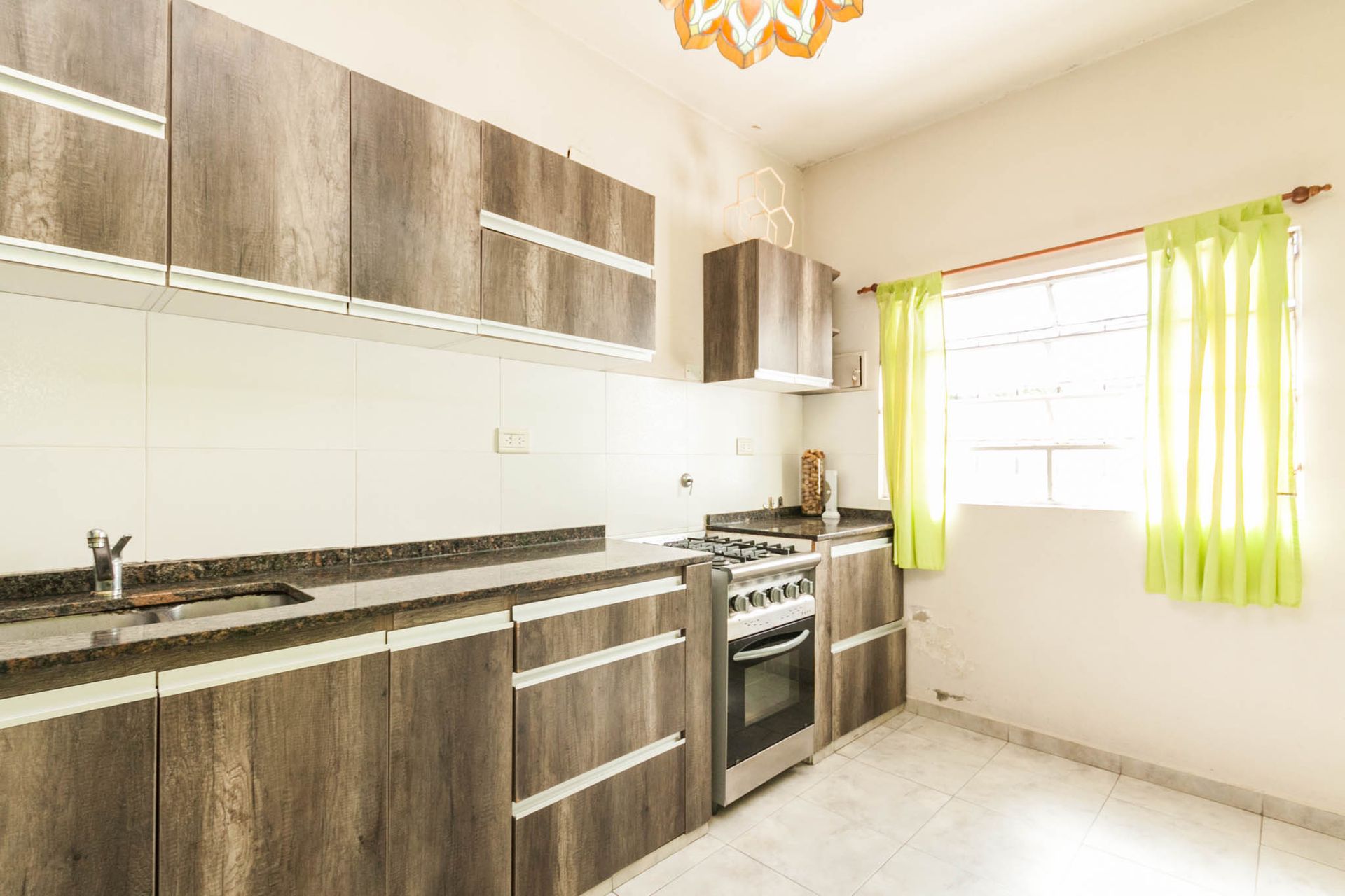 VENTA PH AL FRENTE CON COCHERA Y TERRAZA - 13