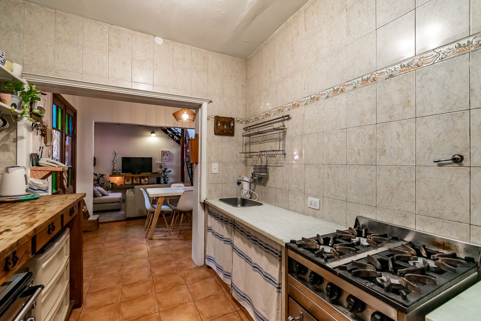 VENTA CASA 5 AMBIENTES, TERRAZA, COCHERA -V.LYNCH - 19