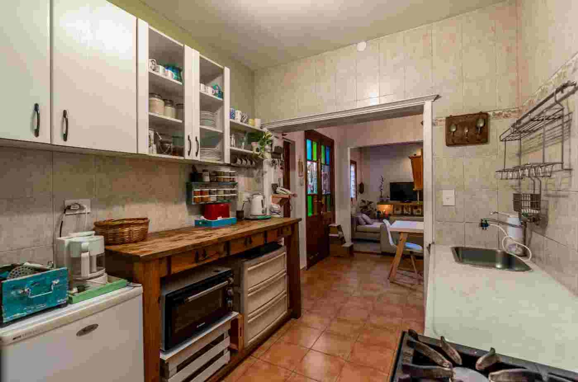 VENTA CASA 5 AMBIENTES, TERRAZA, COCHERA -V.LYNCH - 18