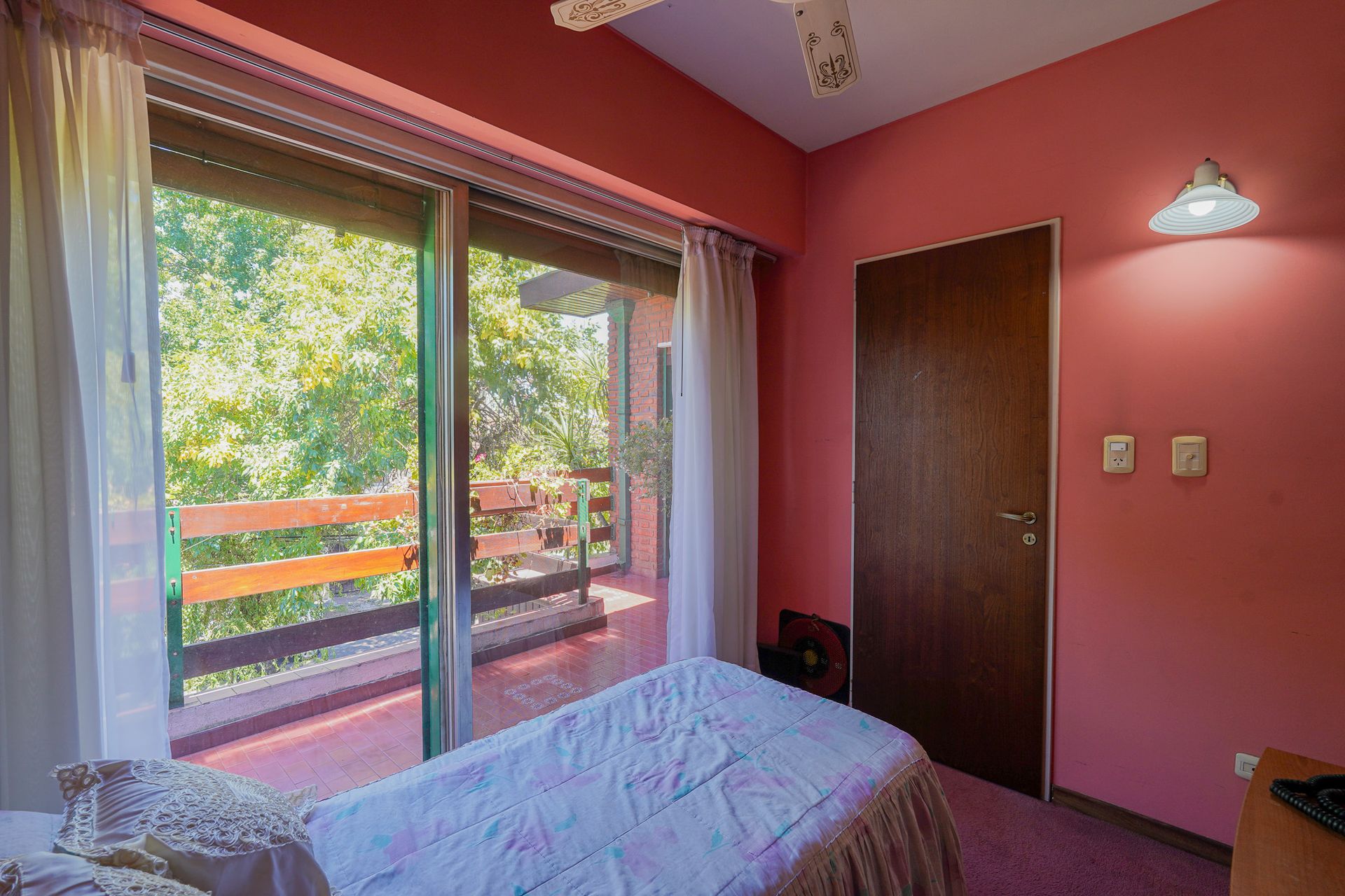CASA 5 AMBIENTES VENTA BOULOGNE PILETA COCHERAS - 12