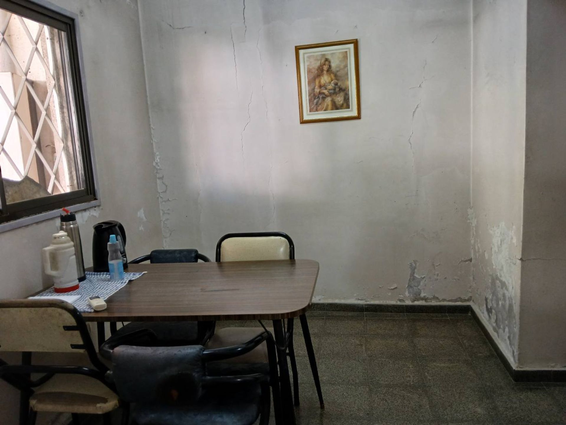Inmueble apto para Clinica u Oficinas. Capital - 5