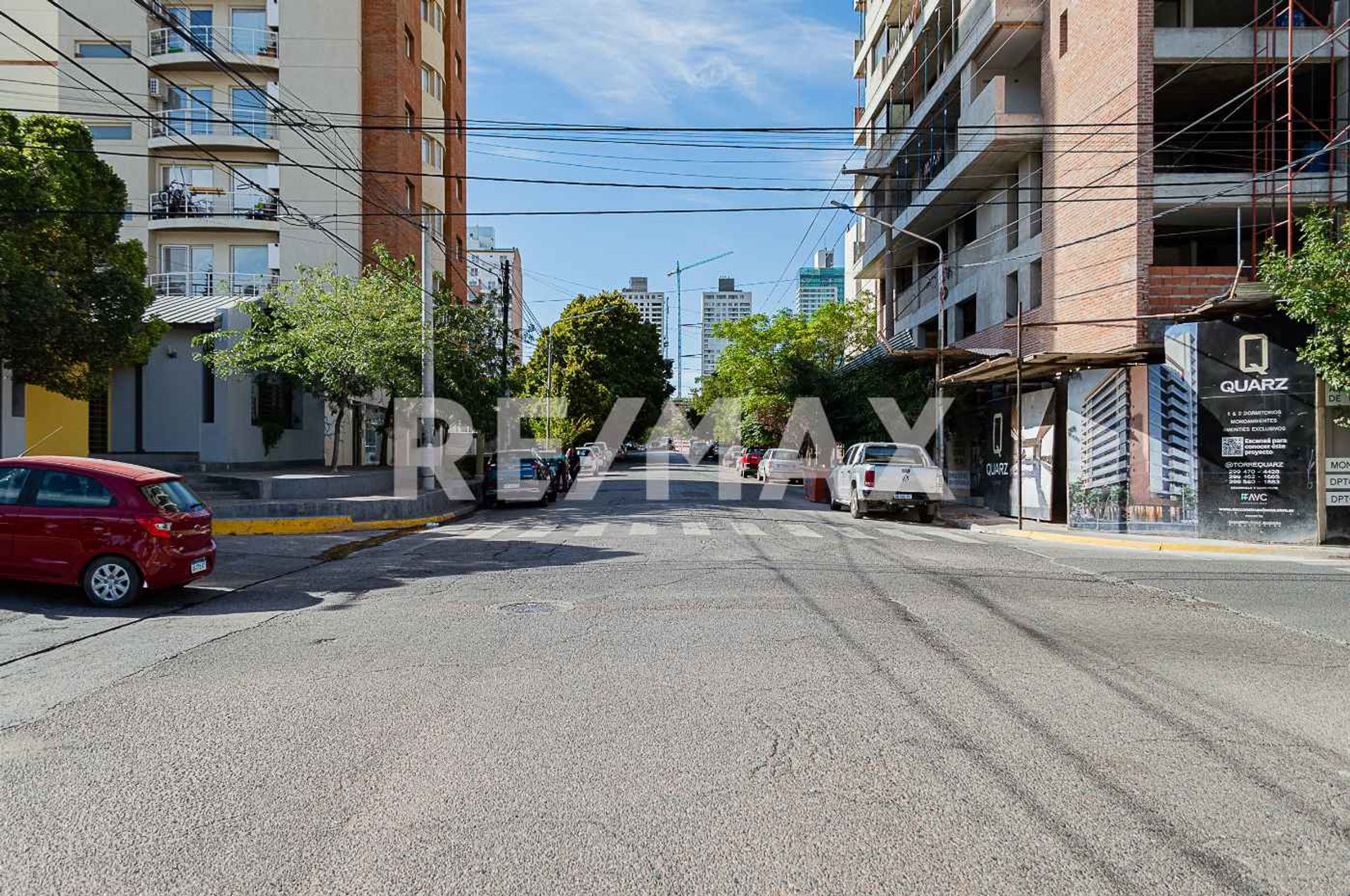 Dpto 1 Dorm. c/ Vestidor , Apto Profesional Nqn. - 20