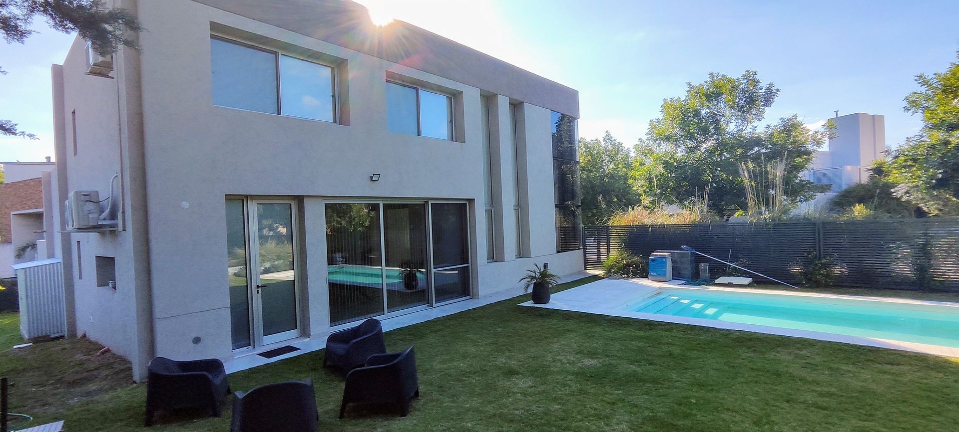 VENTA CASA BARRANCAS 4 DORM PILETA CLIMATIZADA - 3