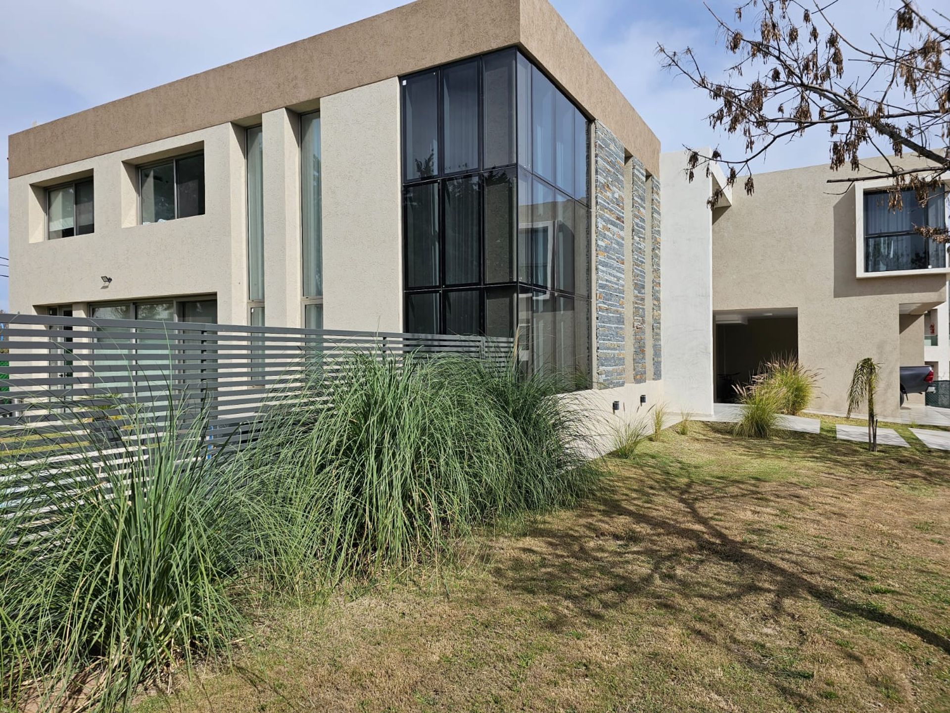 VENTA CASA BARRANCAS 4 DORM PILETA CLIMATIZADA - 19