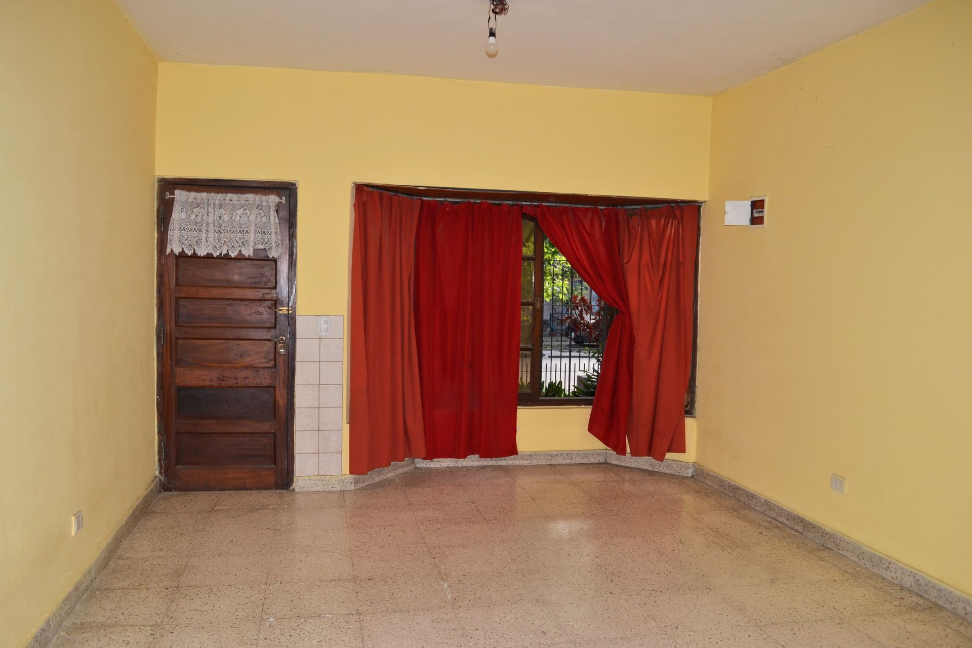 VENTA CASA, CON PILETA, FIORITO, LOMAS DE ZAMORA — foto 12