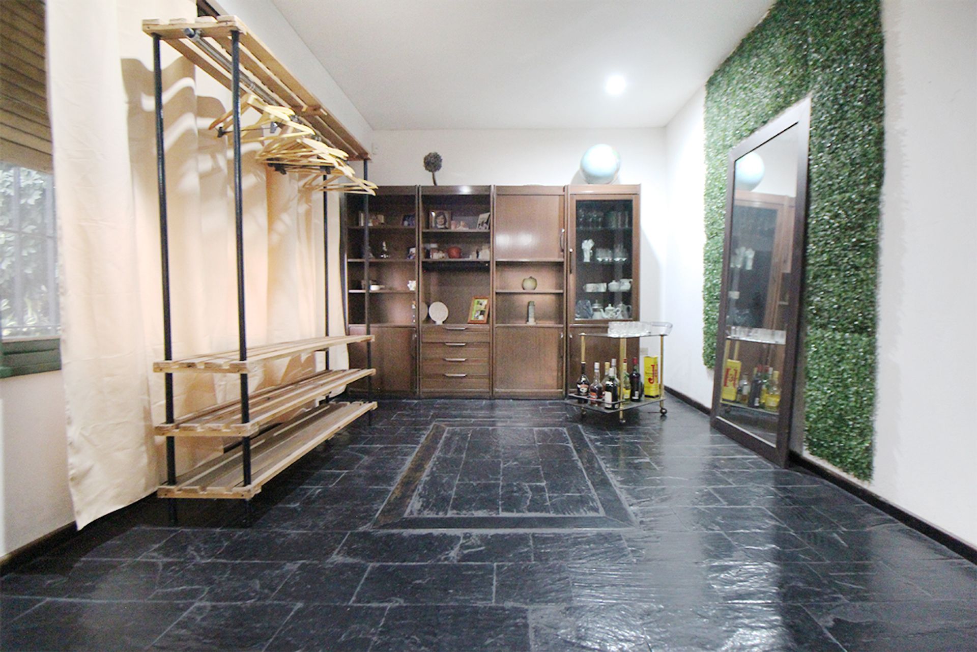 Venta casa 4 Ambientes Parque Pileta Moron Permuta - 7