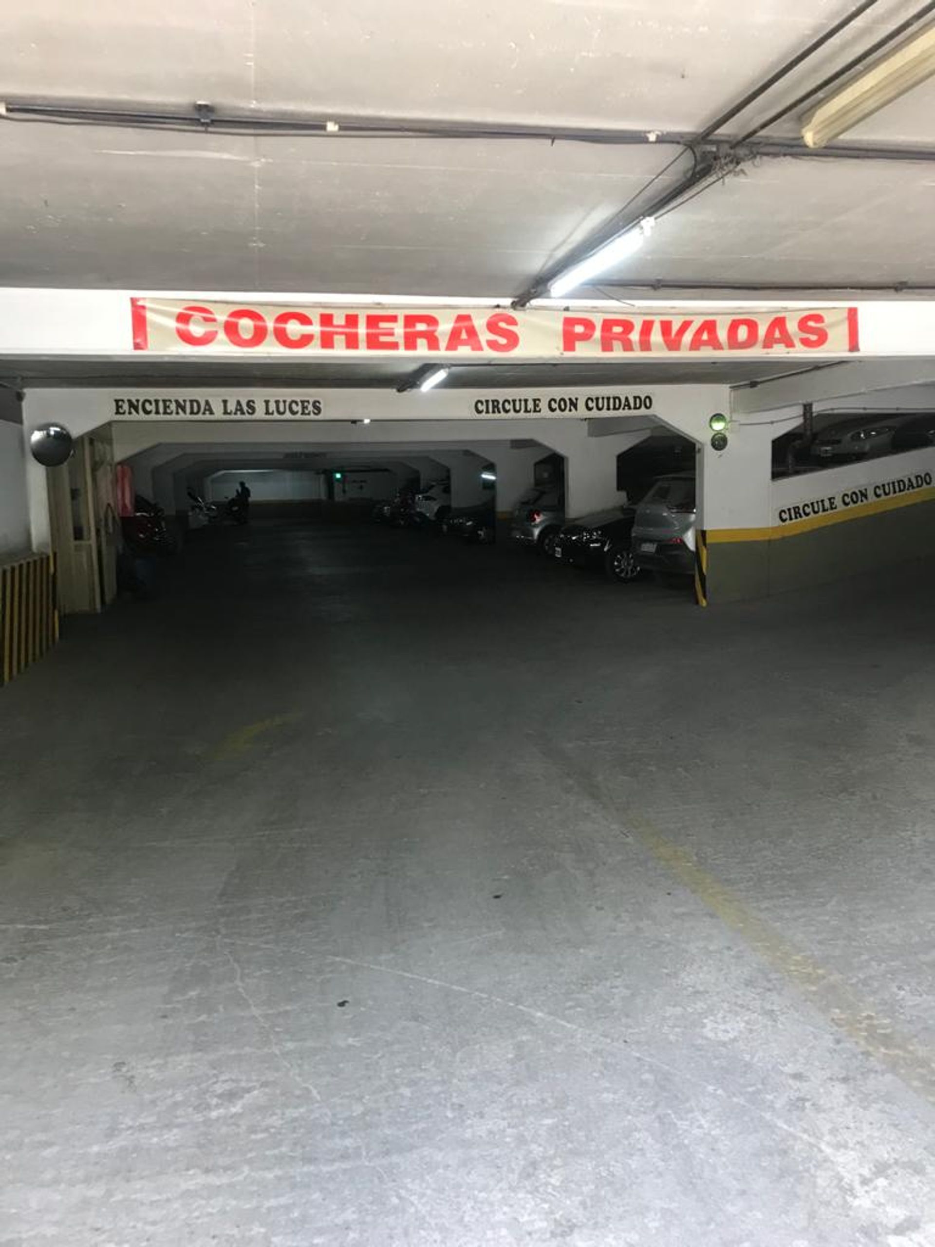 Cochera en Venta en Capital, Mendoza
