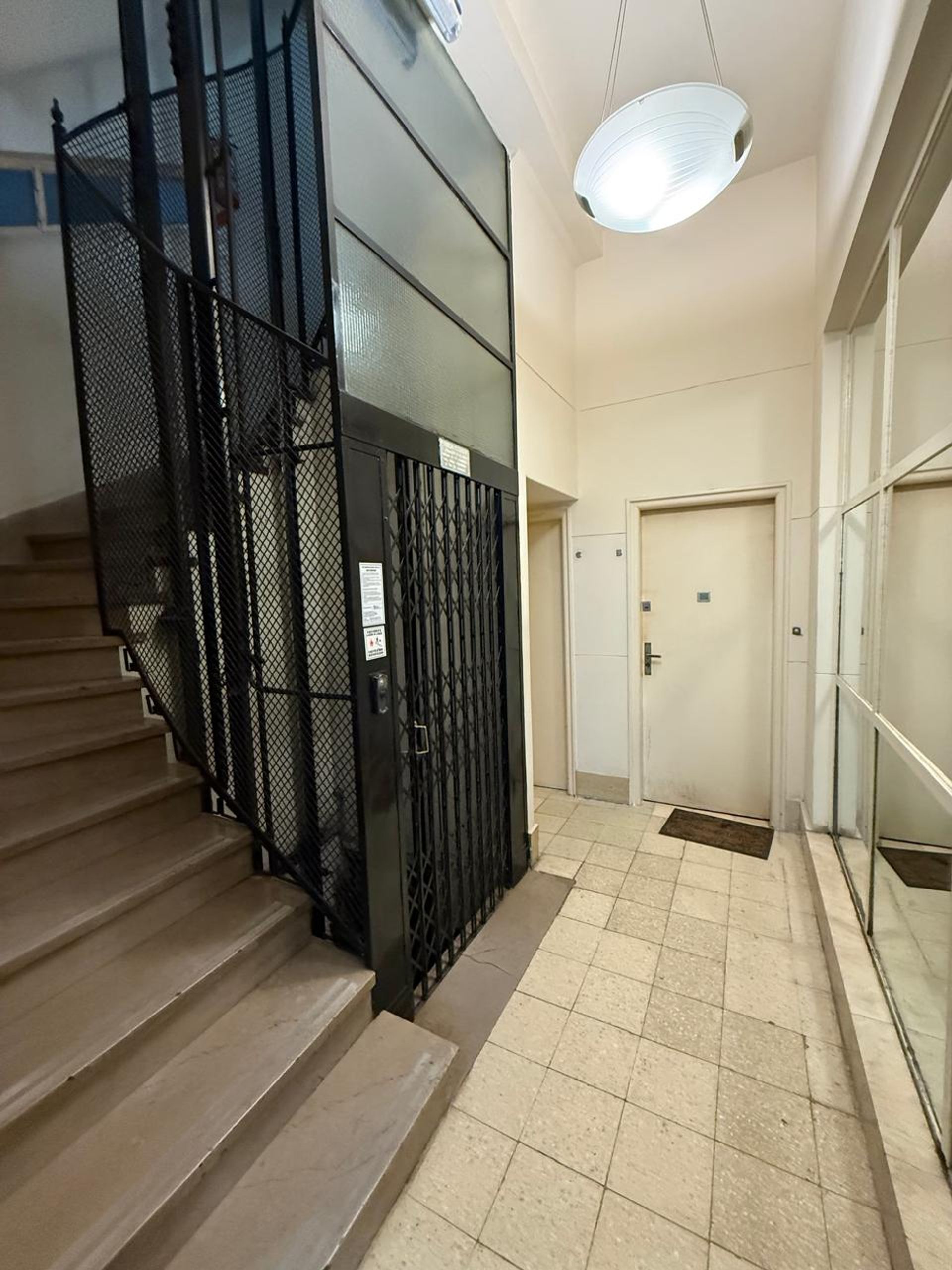 VENTA DEPARTAMENTO MONOAMBIENTE AL FRENTE RECOLETA - 7