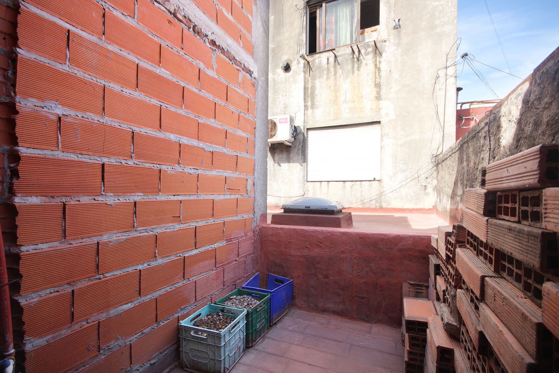VENTA PH 4 AMBIENTES CON PATIO CIUDADELA - 17