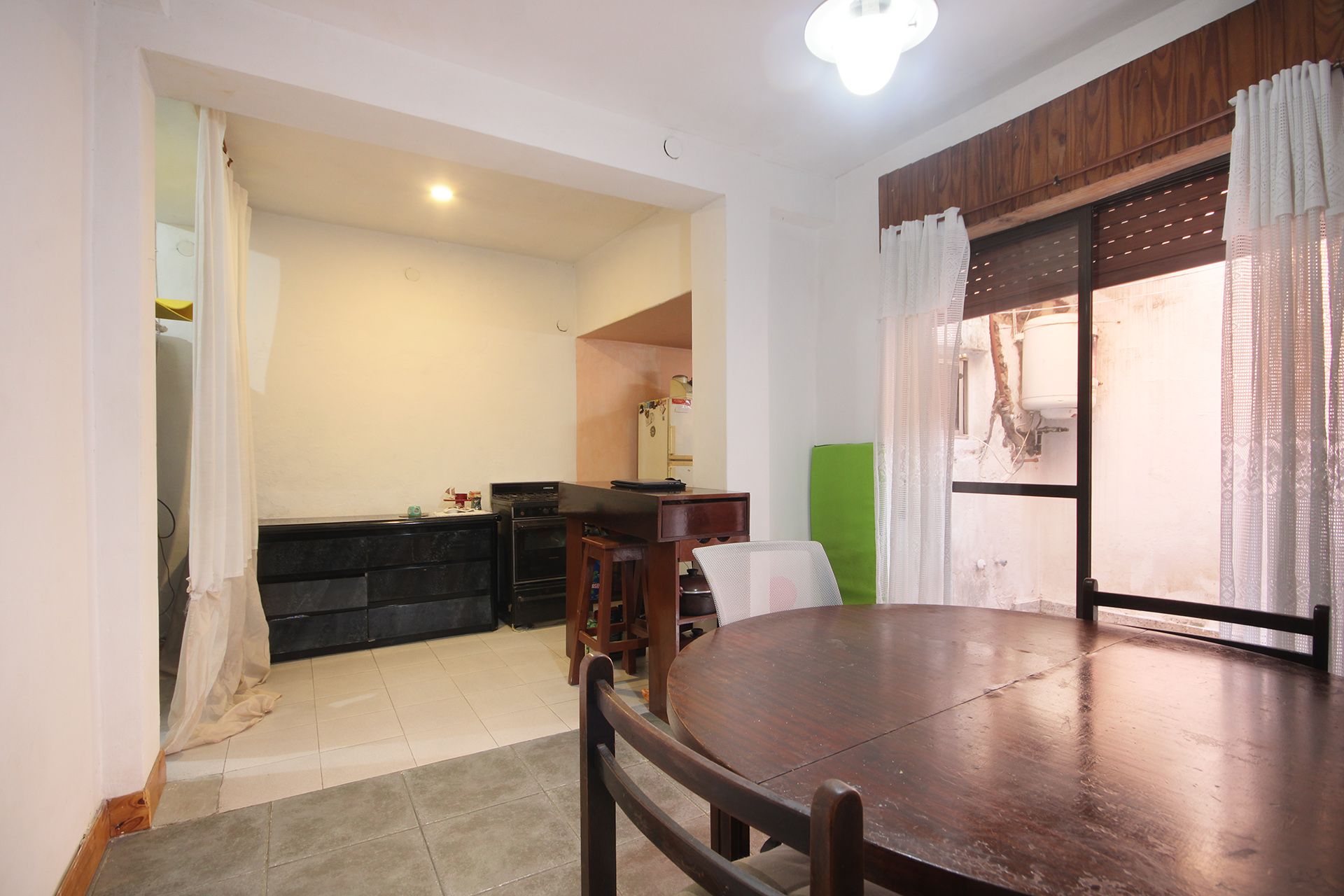 VENTA PH 4 AMBIENTES CON PATIO CIUDADELA - 1