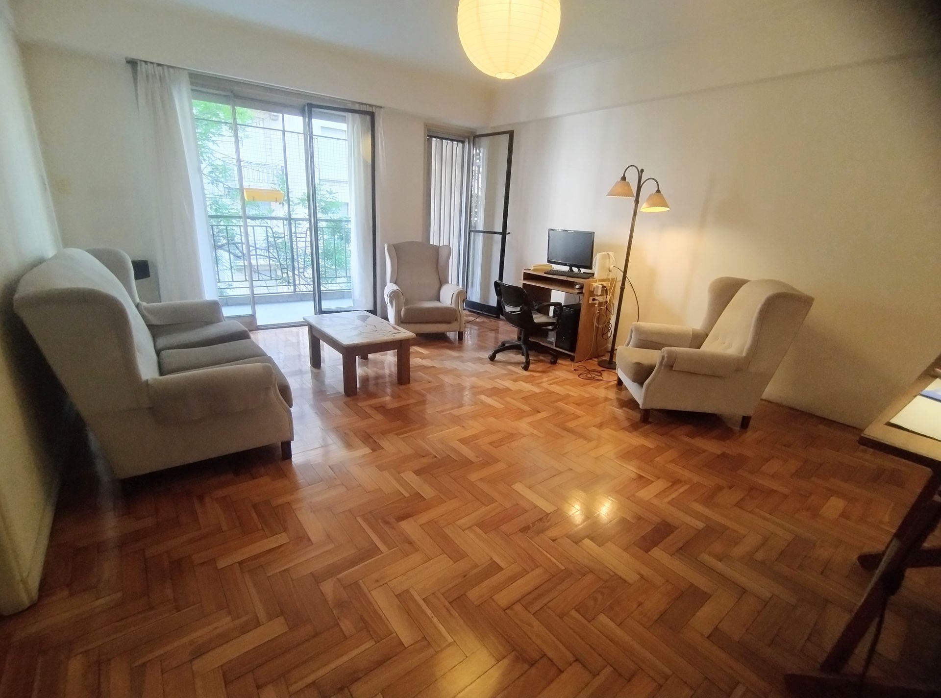 Departamento en Gallo 1600