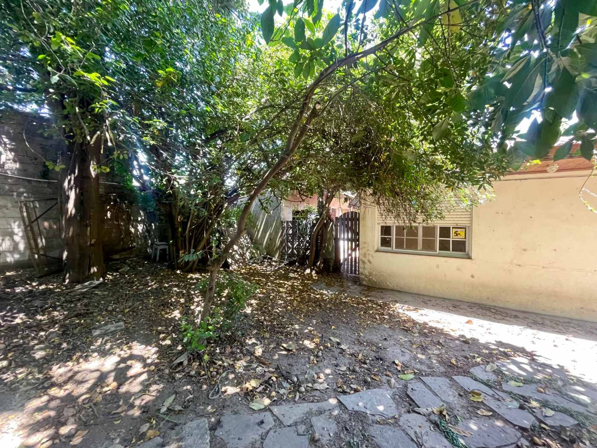 VENTA CASA SOBRE DOBLE LOTE 20x40 BERNAL CENTRO - 13