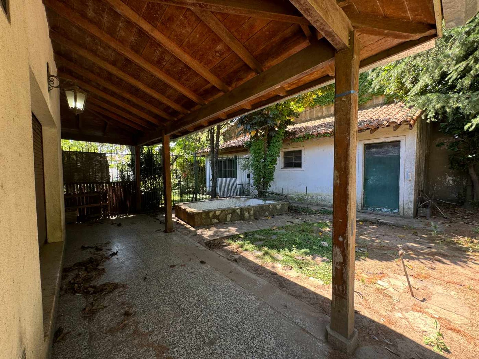 VENTA CASA SOBRE DOBLE LOTE 20x40 BERNAL CENTRO - 19