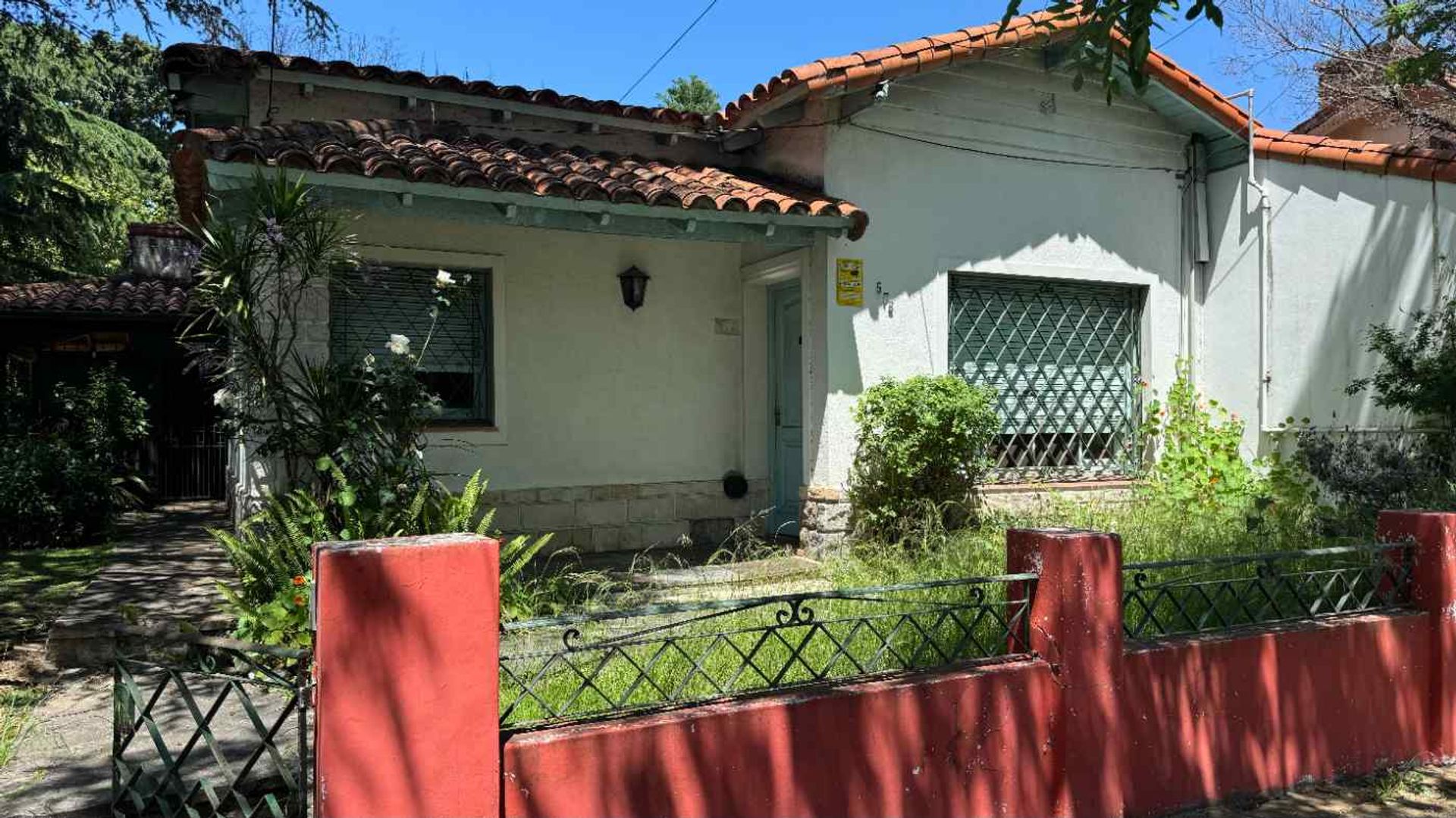VENTA CASA SOBRE DOBLE LOTE 20x40 BERNAL CENTRO - 2