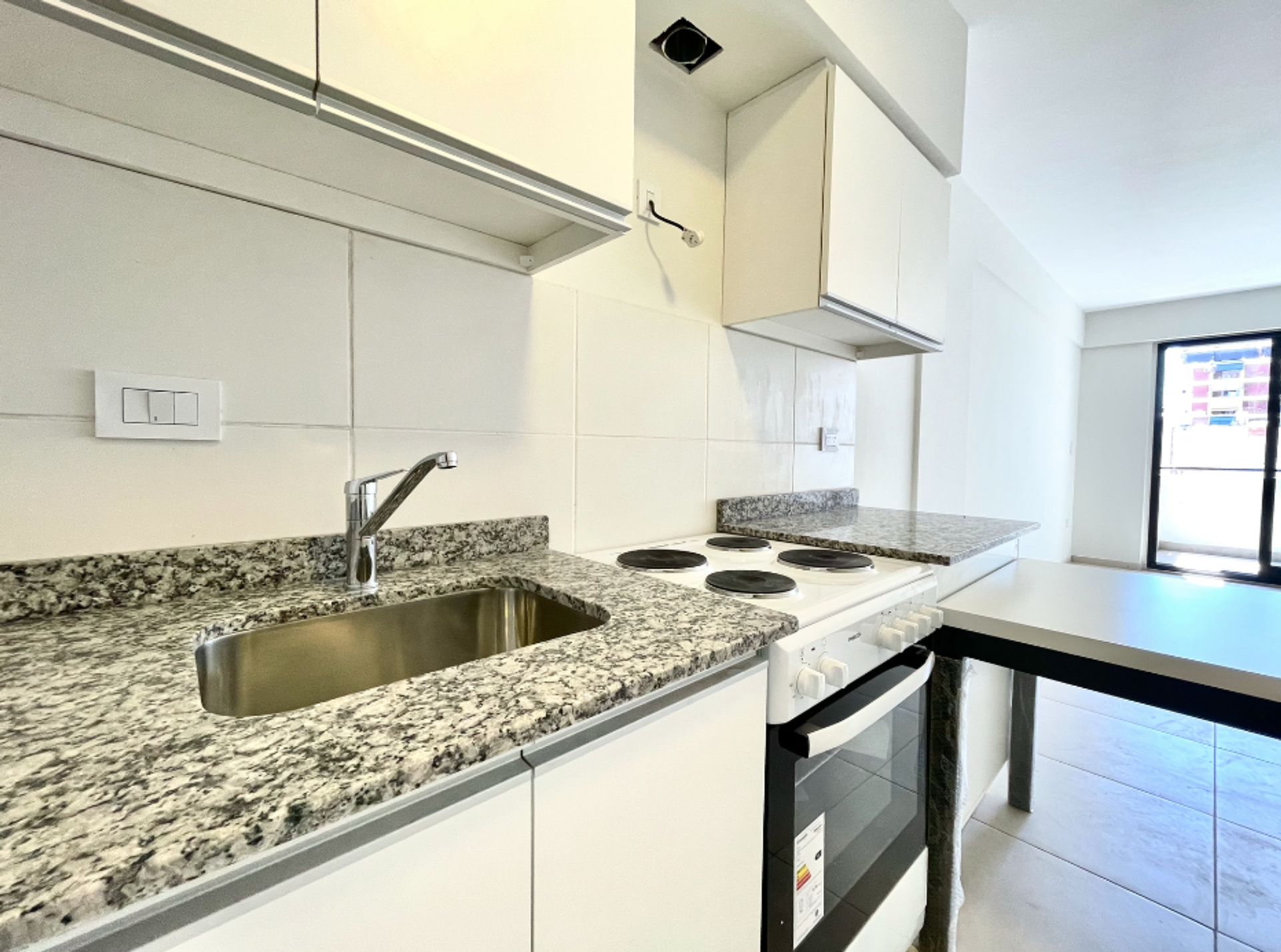 VENTA MONOAMB CON BALCON A ESTRENAR ALMAGRO - 7