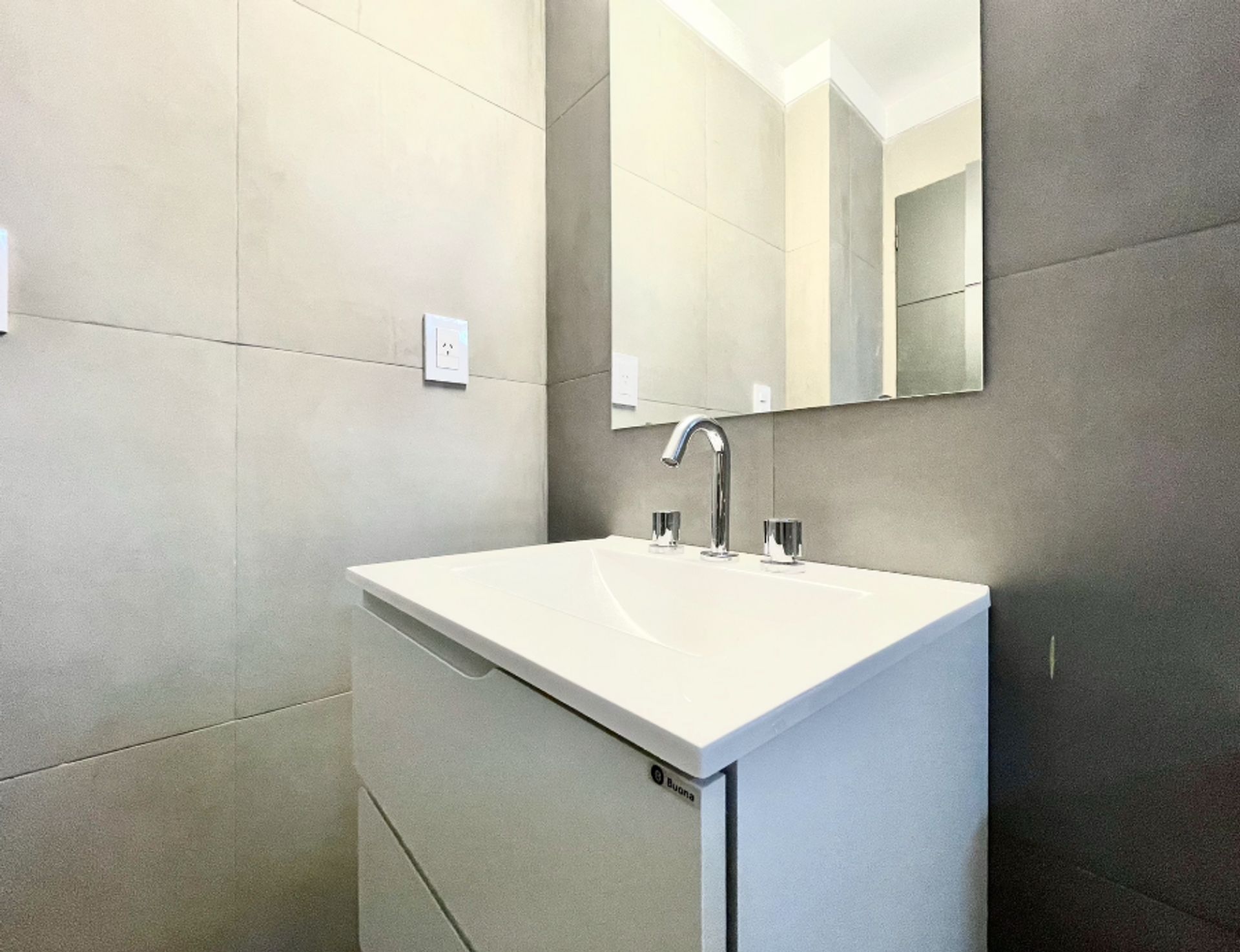 VENTA MONOAMB CON BALCON A ESTRENAR ALMAGRO - 12