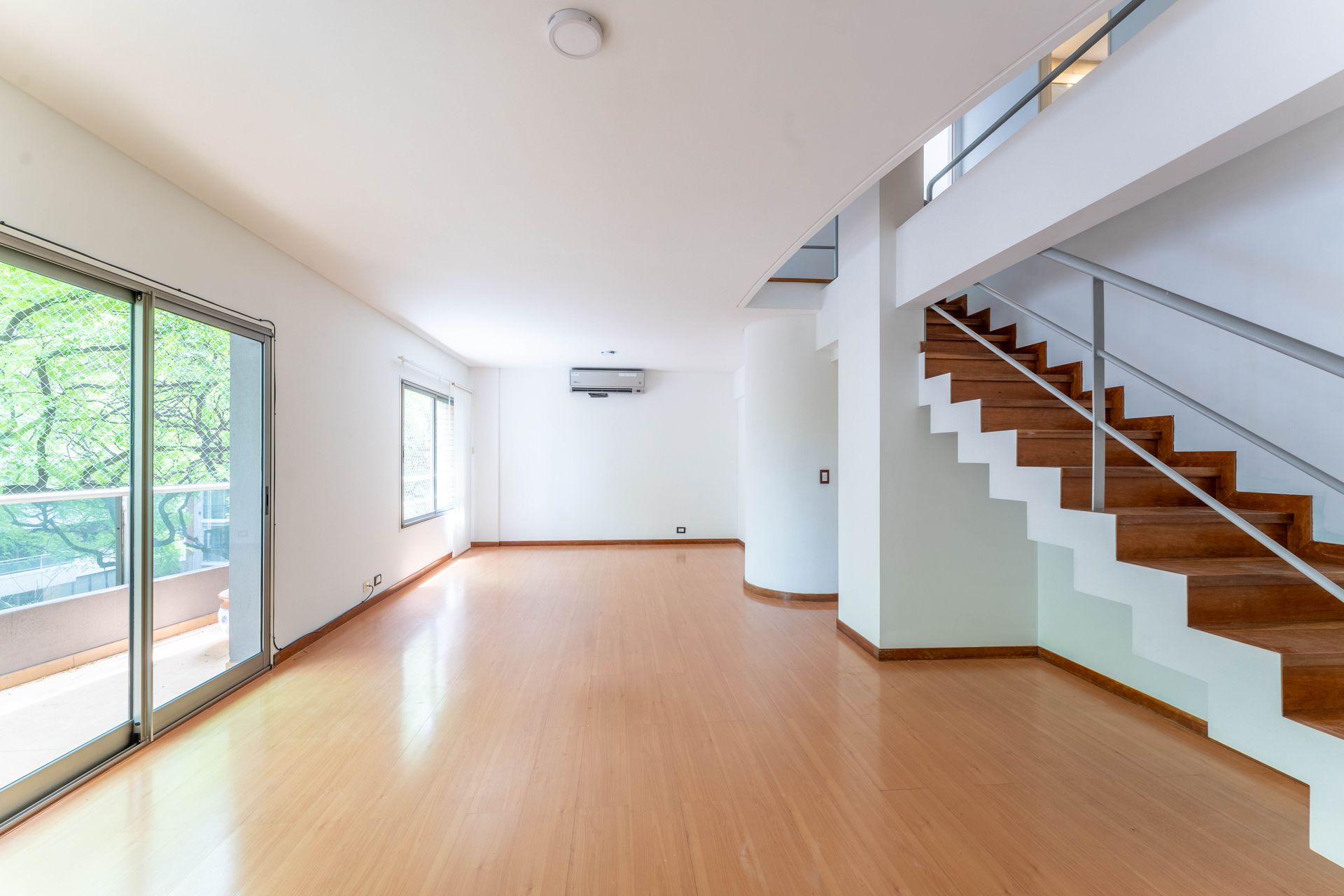 VENTA DEPARTAMENTO 4 AMBIENTES COCHERA CABALLITO - 5