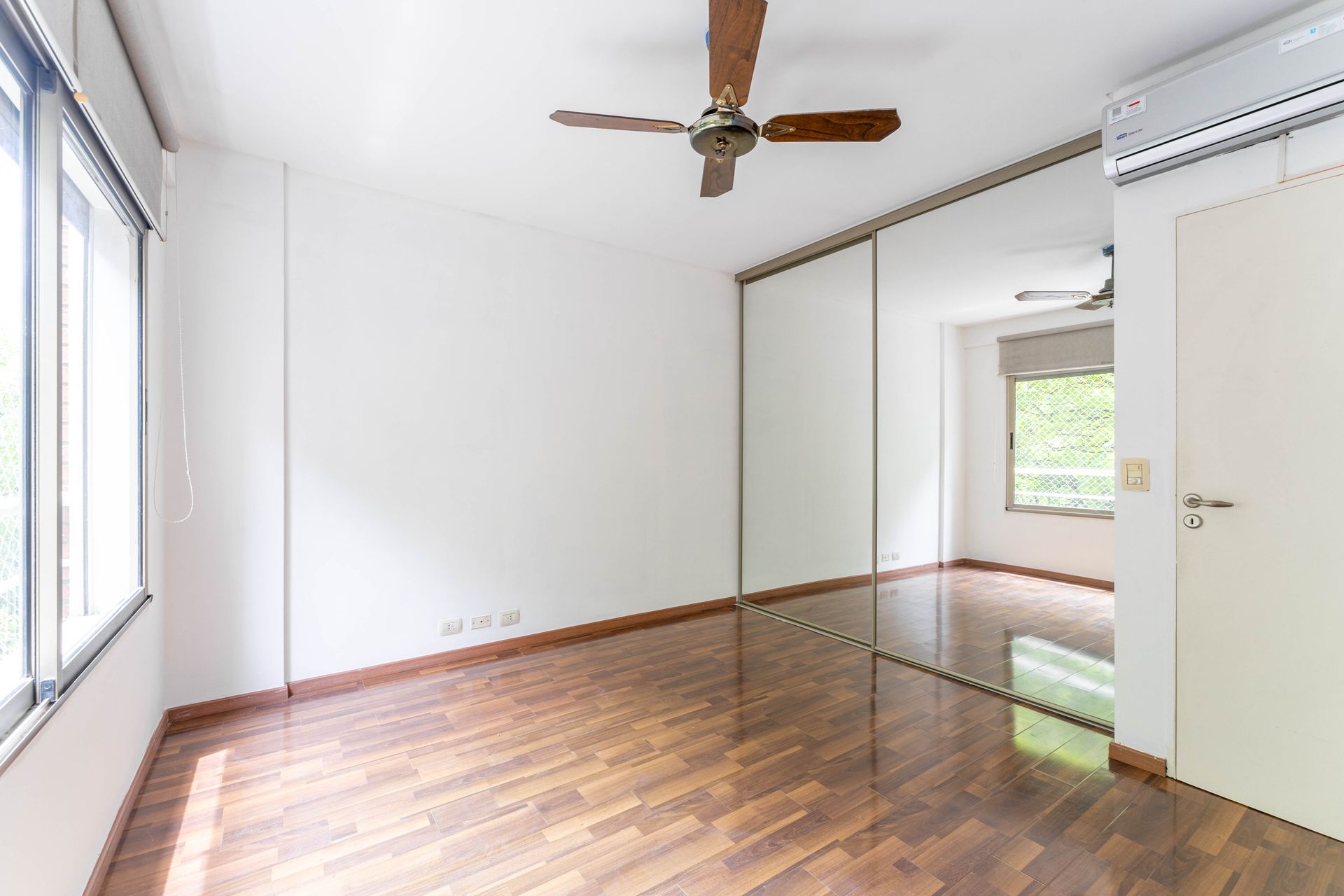 VENTA DEPARTAMENTO 4 AMBIENTES COCHERA CABALLITO - 18