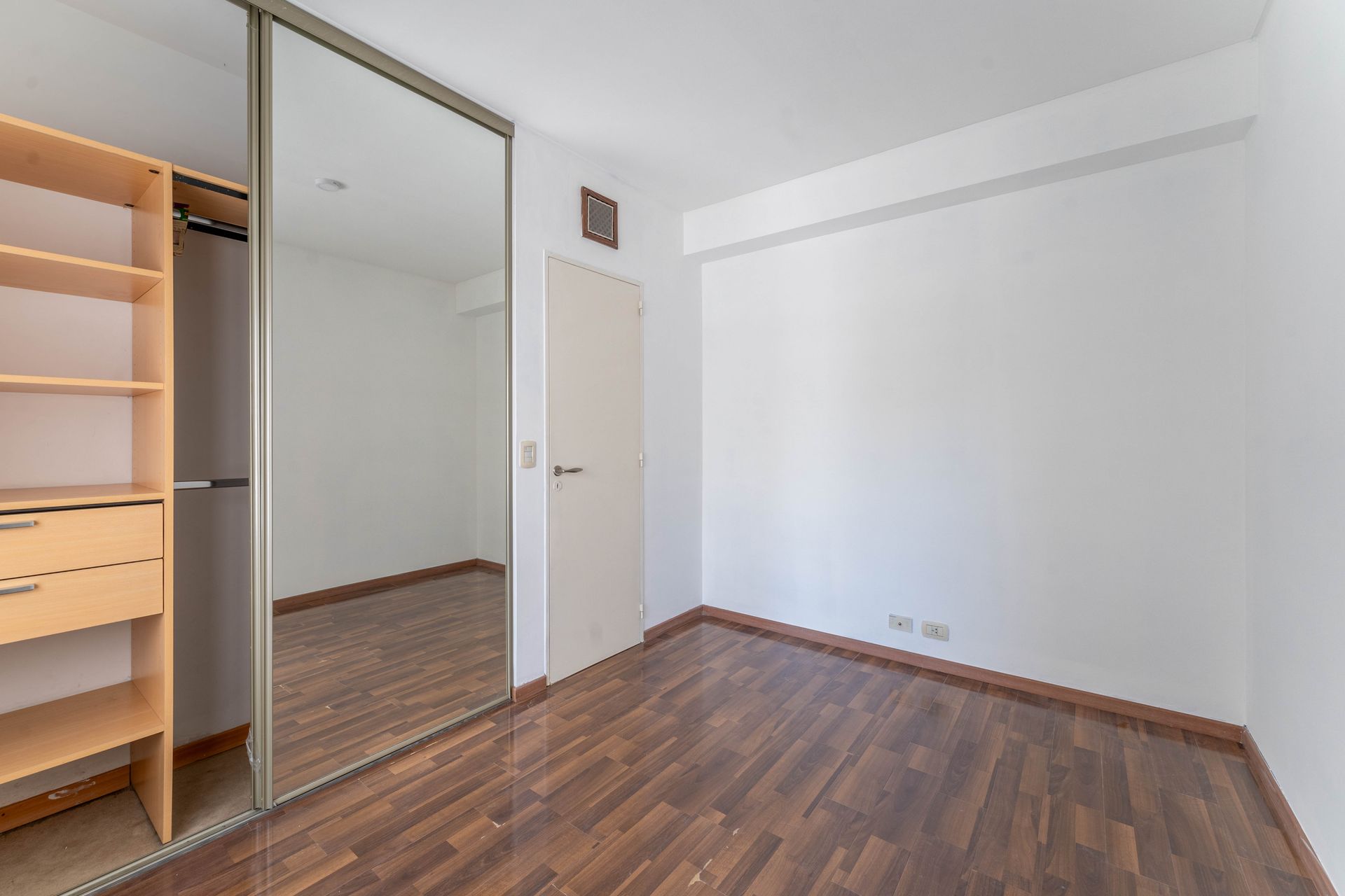 VENTA DEPARTAMENTO 4 AMBIENTES COCHERA CABALLITO - 20