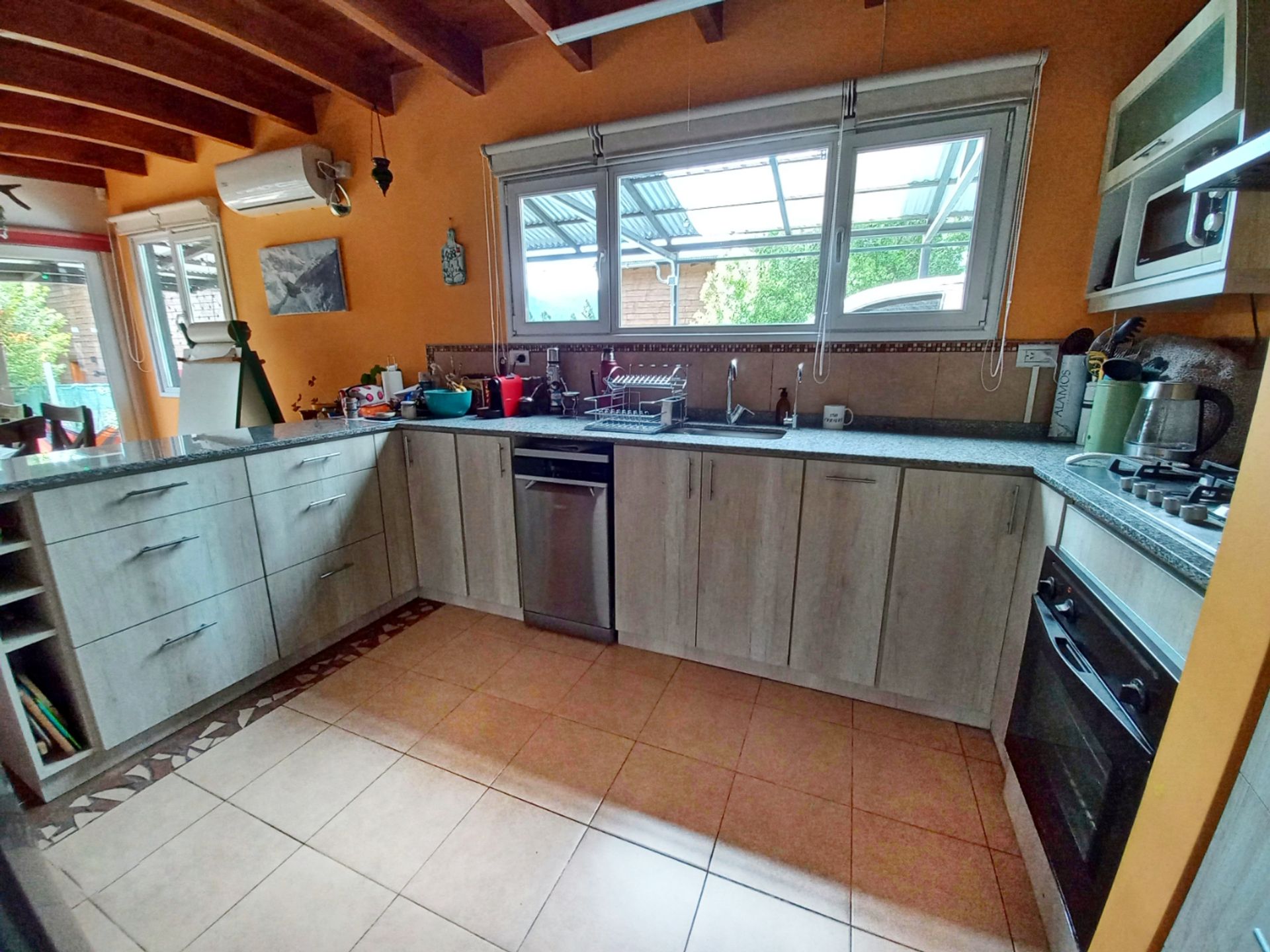 Casa a la venta en Barrio Reina Mora - 3