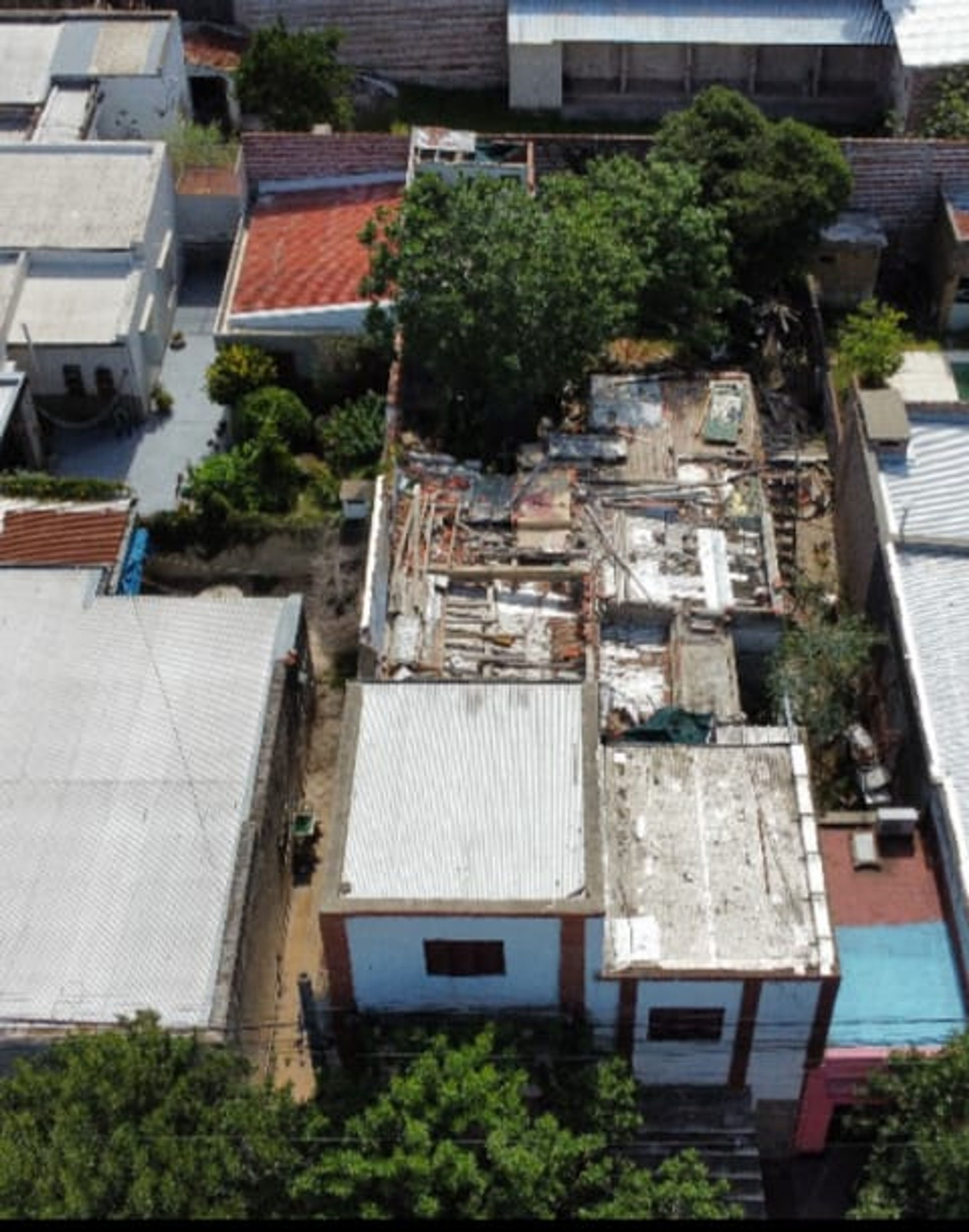 VENTA CASA a refaccionar - Zona Centro. - 3