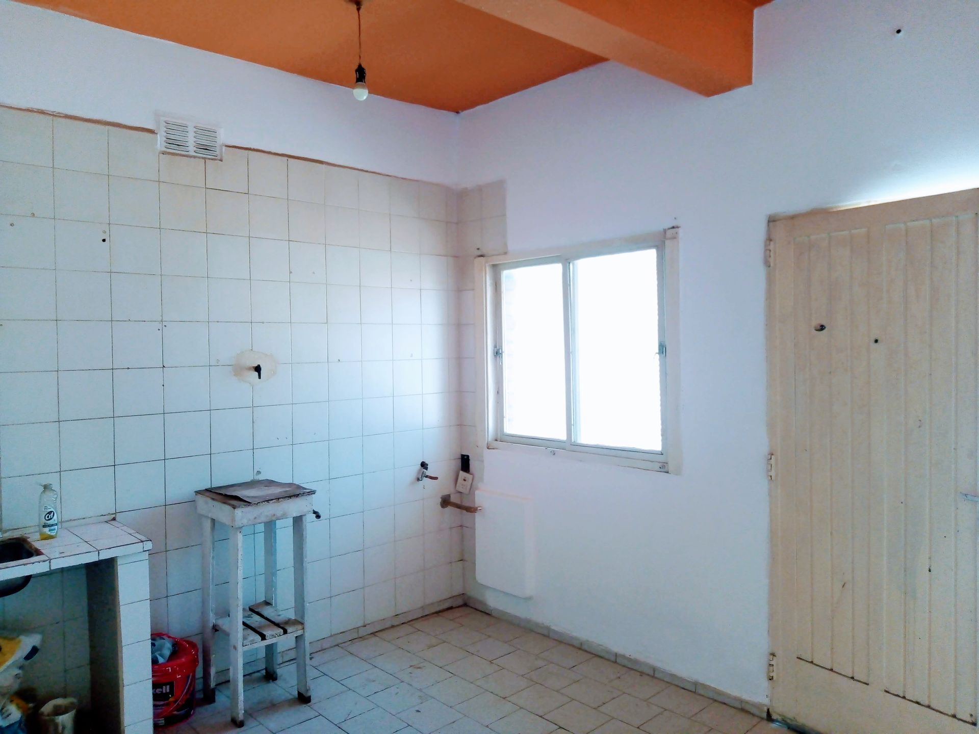 CASA CON DPTO Y MONOAMBIENTE EN VENTA - 14